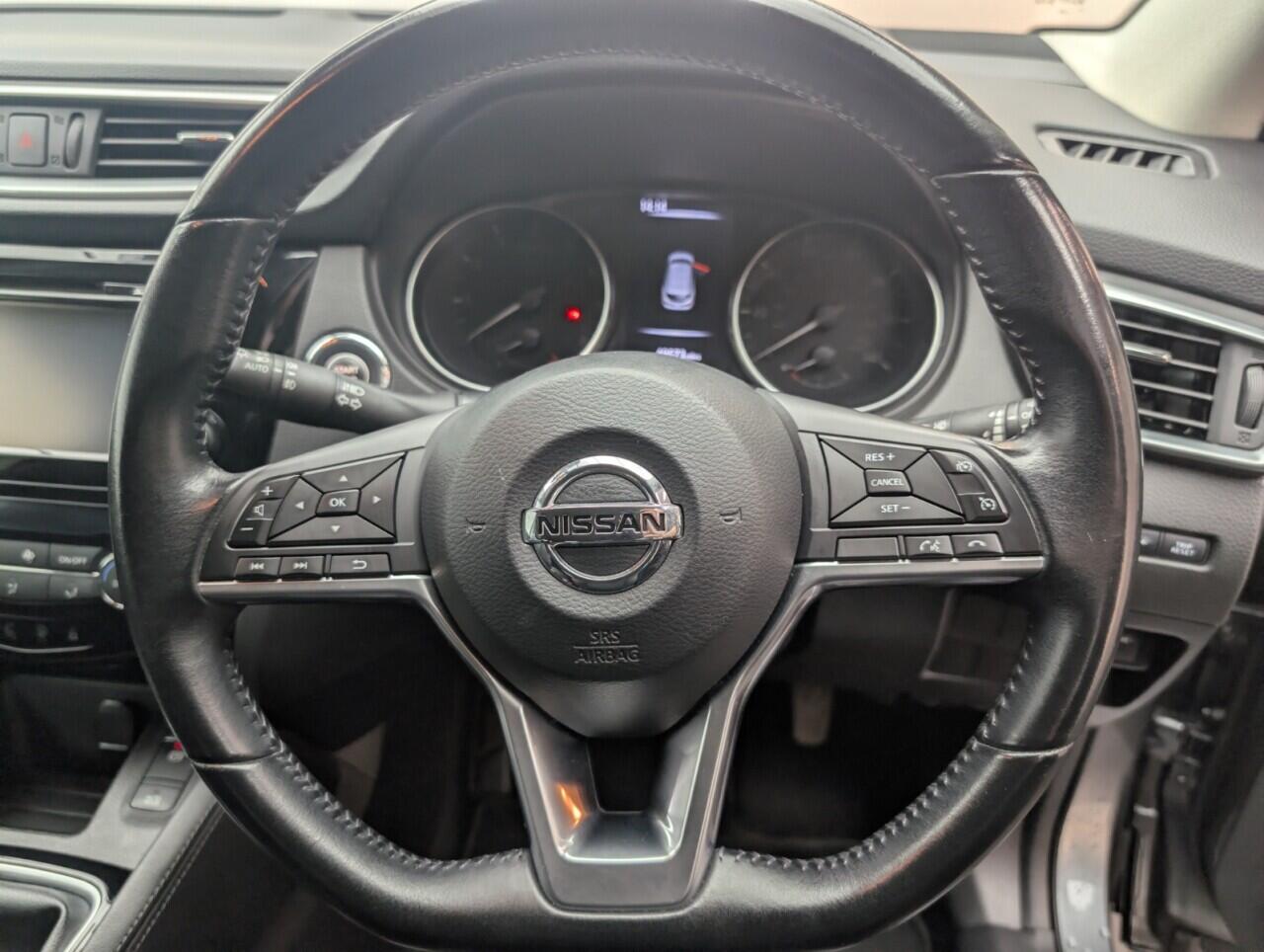 Used Nissan Qashqai 2017 for sale - 76472235: Photo 24