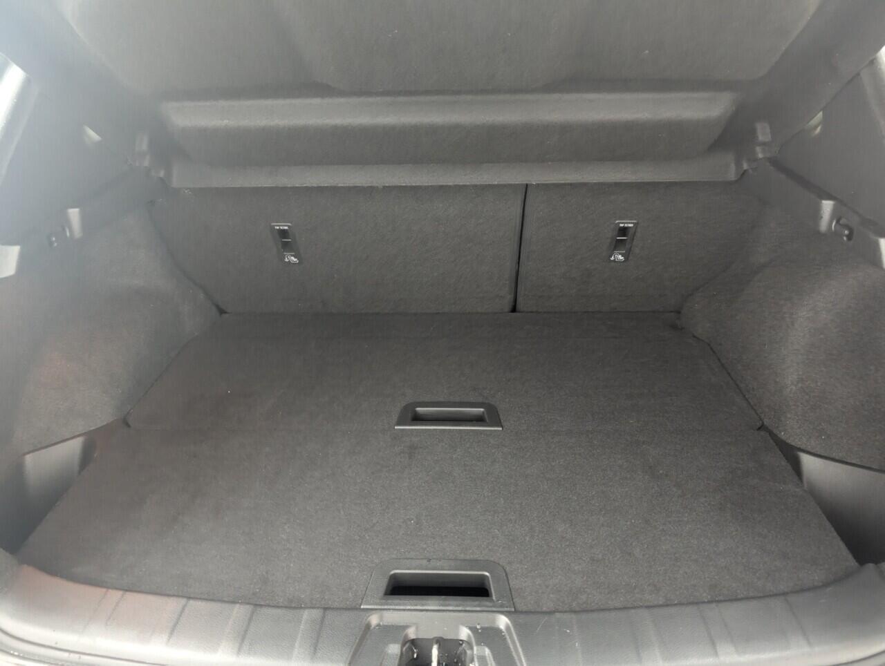 Used Nissan Qashqai 2017 for sale - 76472235: Photo 27