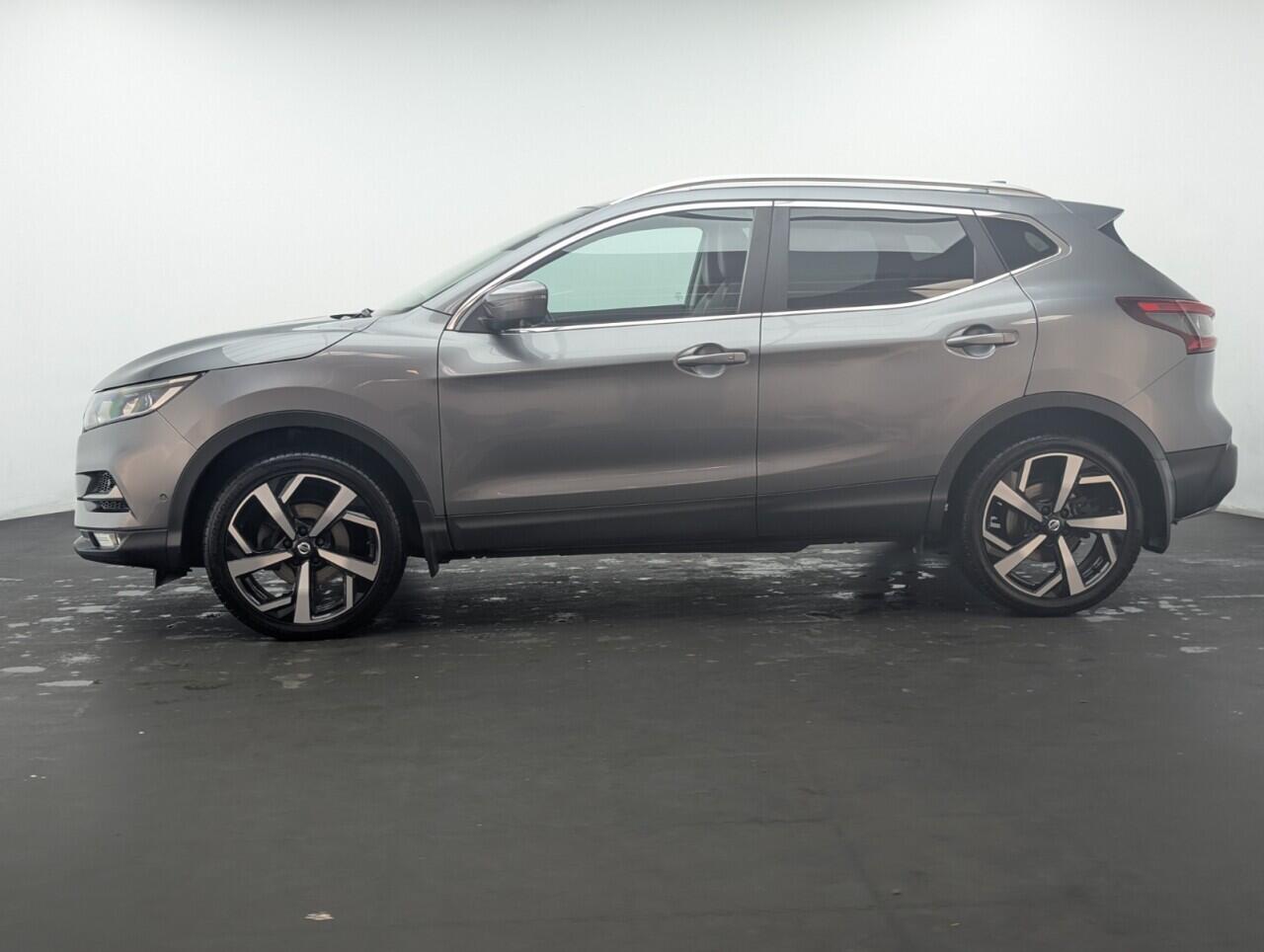 Used Nissan Qashqai 2017 for sale - 76472235: Photo 5