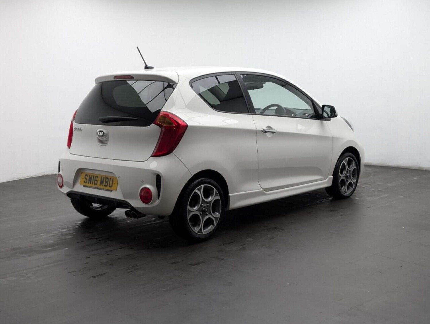 Used Kia Picanto 2016 for sale - 77713152: Photo 8