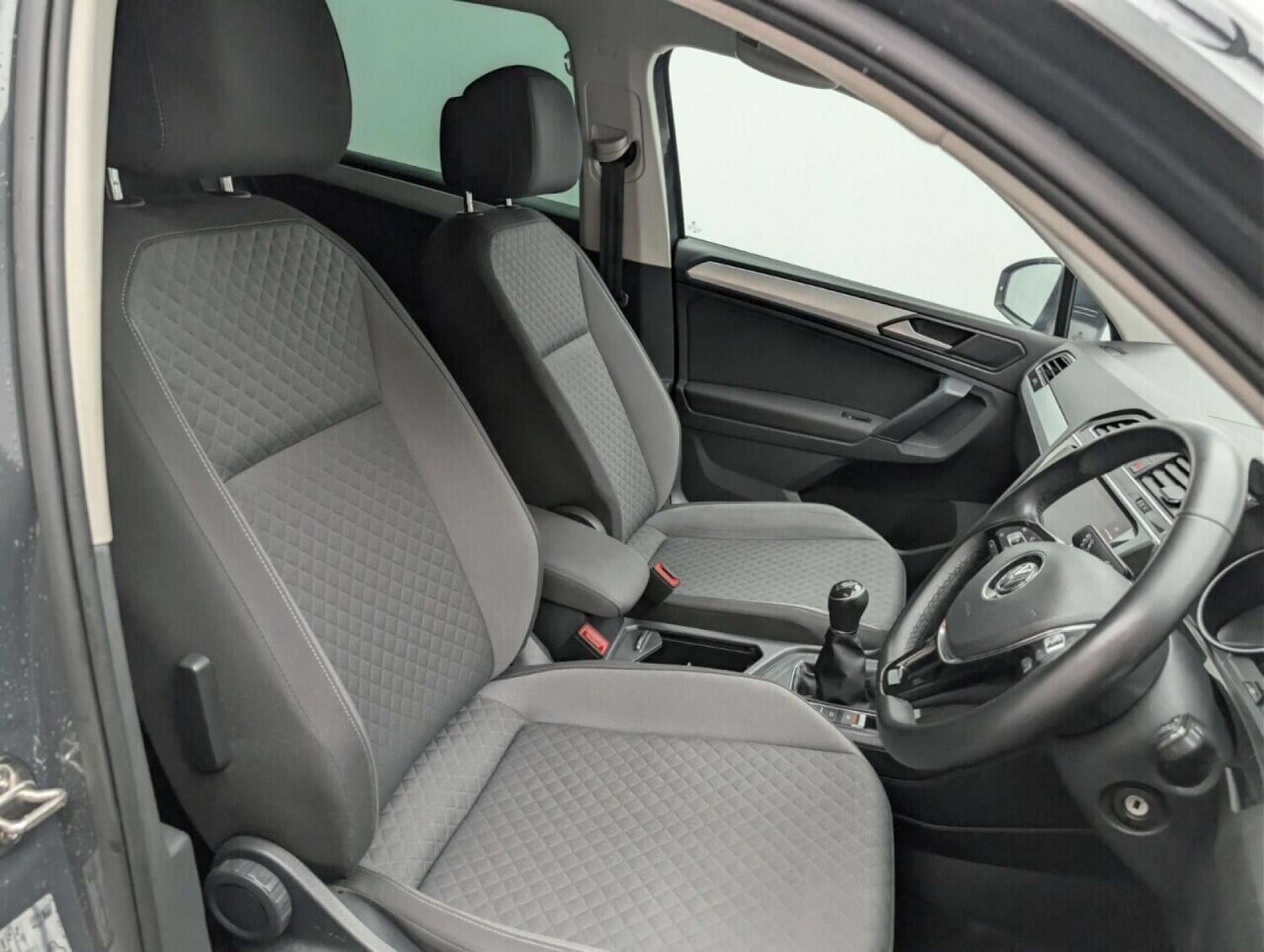 Used Volkswagen Tiguan 2019 for sale - 77714270: Photo 12