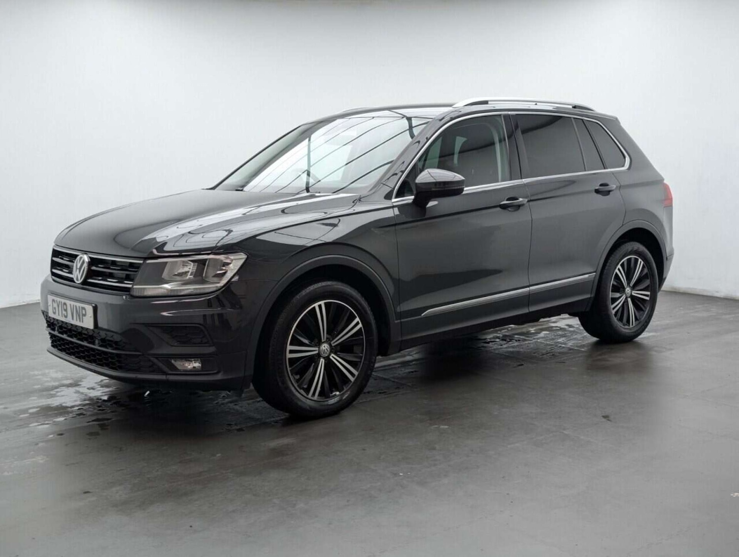 Used Volkswagen Tiguan 2019 for sale - 77714270: Photo 4