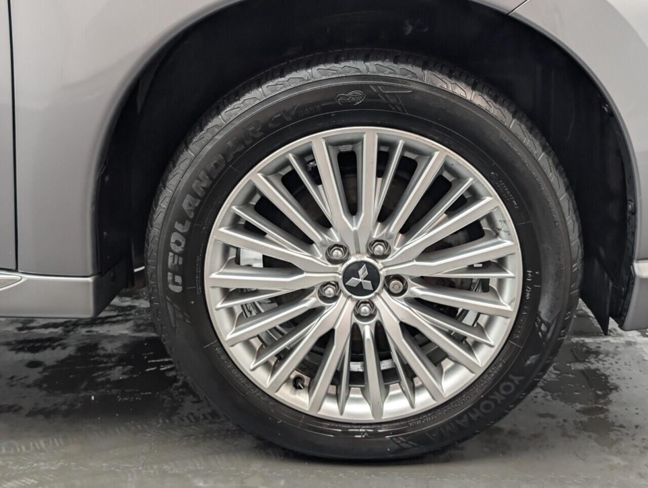 Used Mitsubishi Outlander 2018 for sale - 77081945: Photo 10