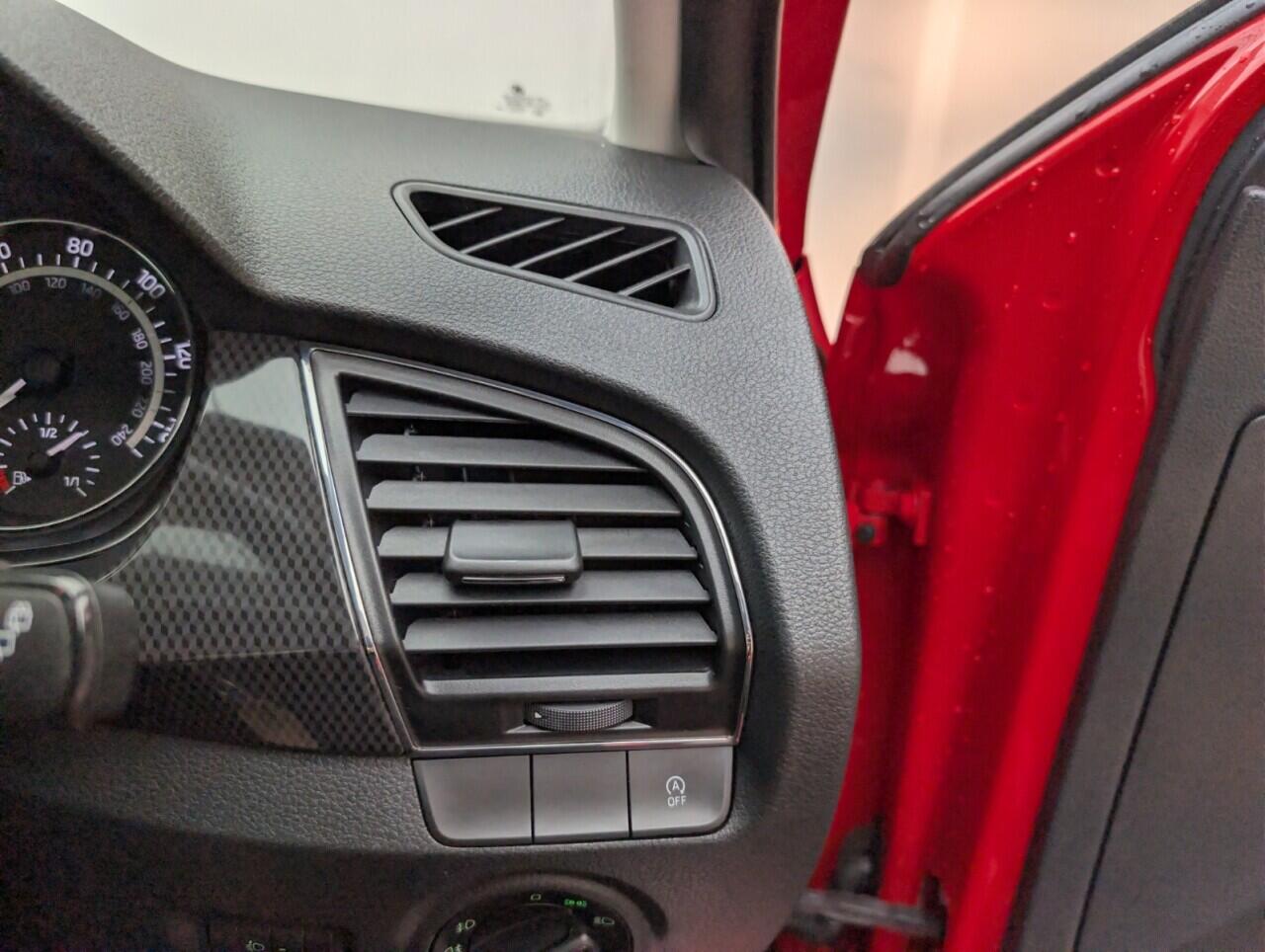 Used Skoda Fabia 2017 for sale - 76781754: Photo 19