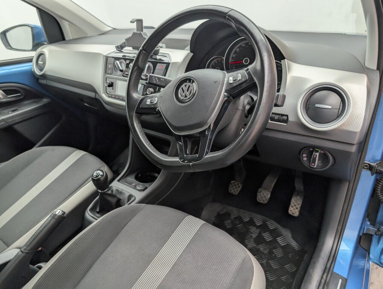 Used Volkswagen up! 2017 for sale - 76425617: Photo 11