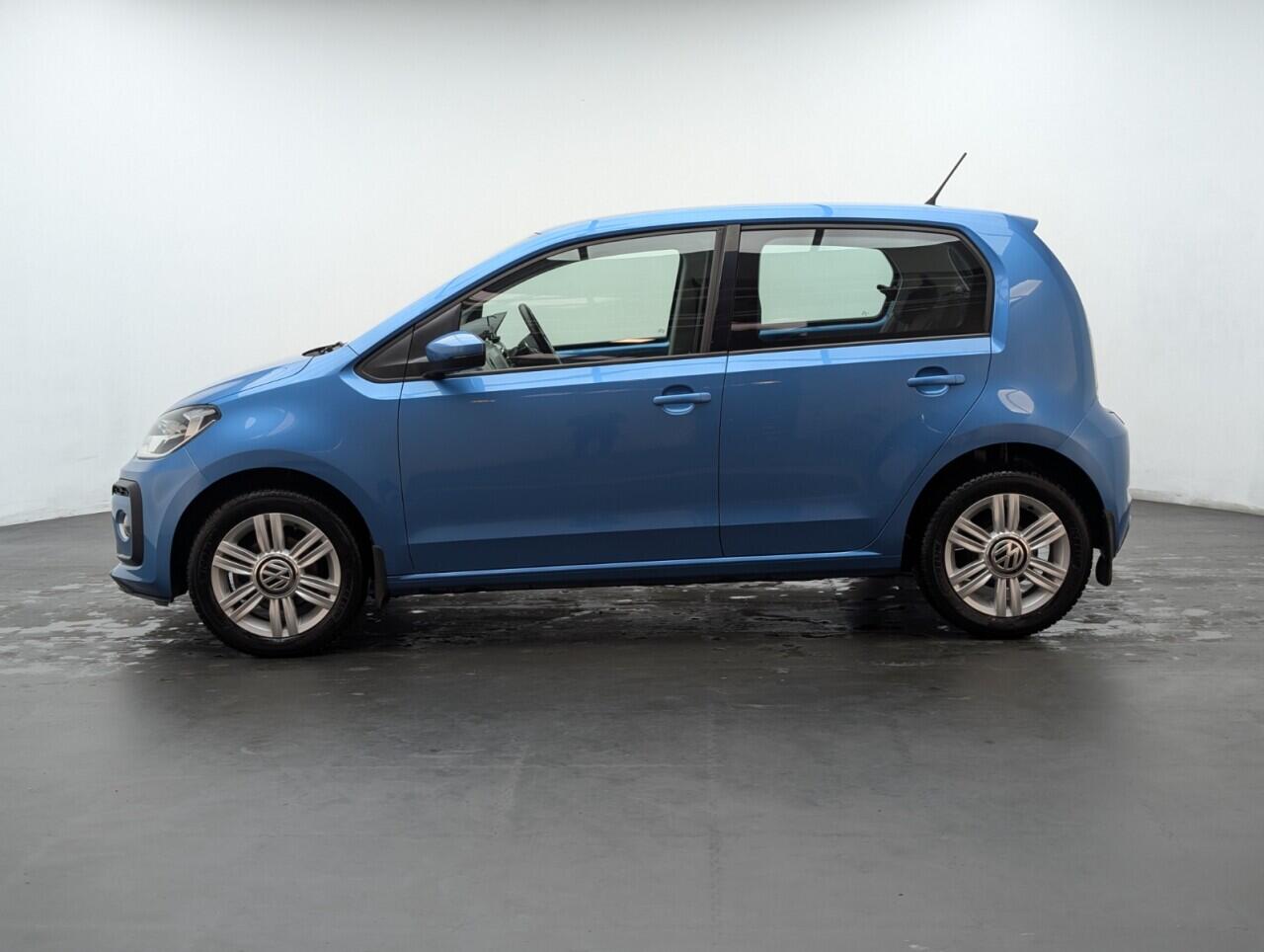 Used Volkswagen up! 2017 for sale - 76425617: Photo 5