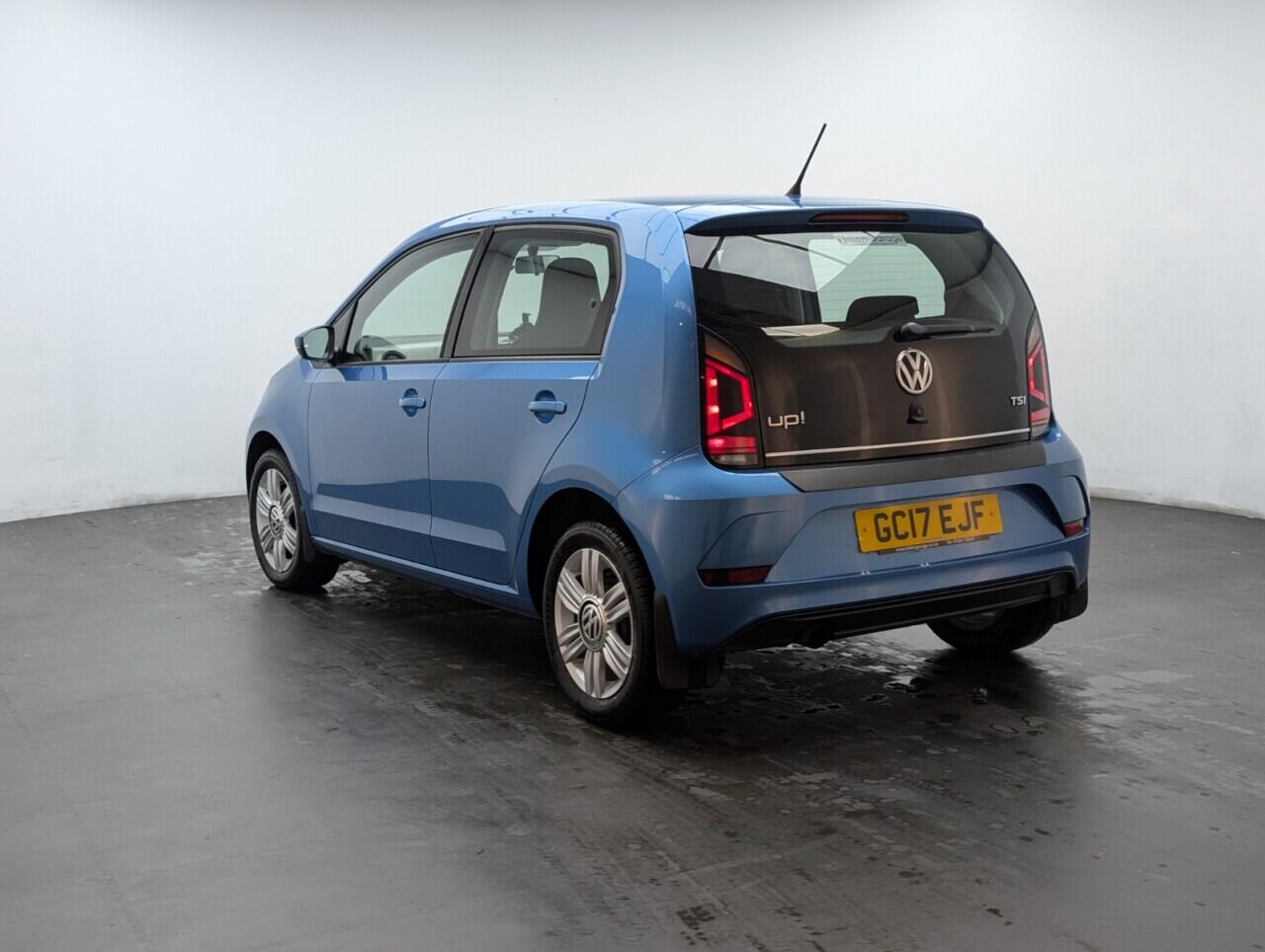 Used Volkswagen up! 2017 for sale - 76425617: Photo 6