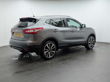 Used Nissan Qashqai 2016 for sale - 78758468: Photo