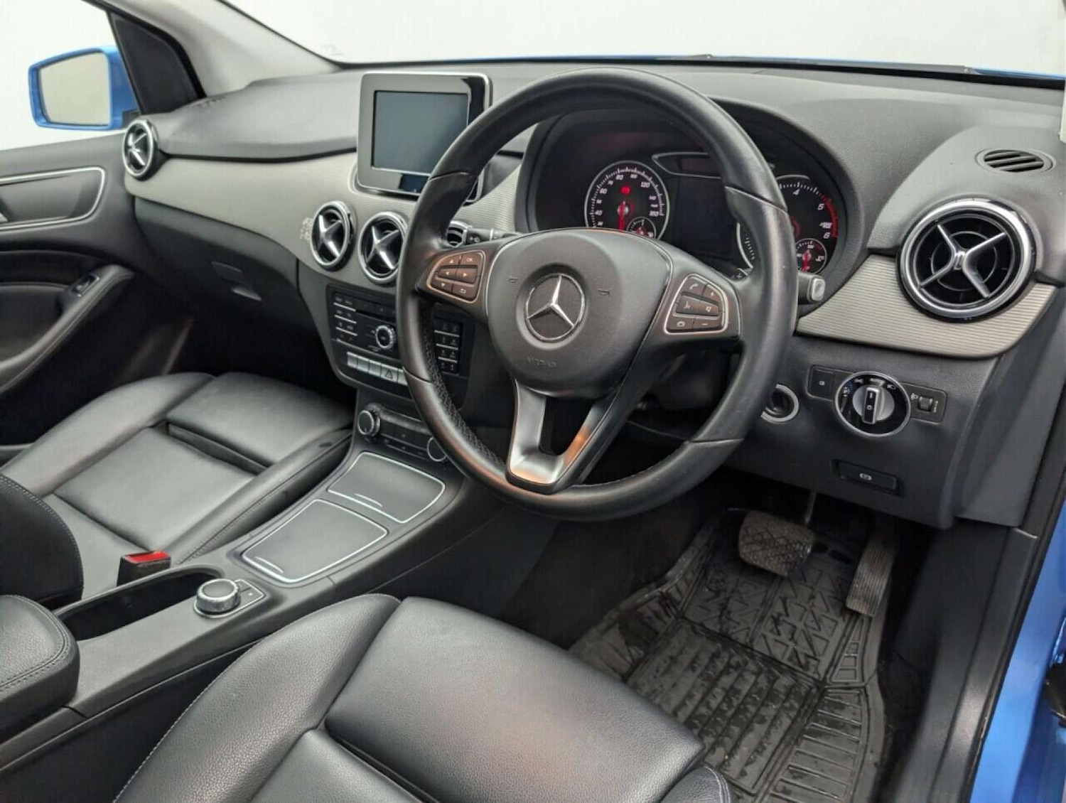 Used Mercedes-Benz B Class 2016 for sale - 77712991: Photo 10
