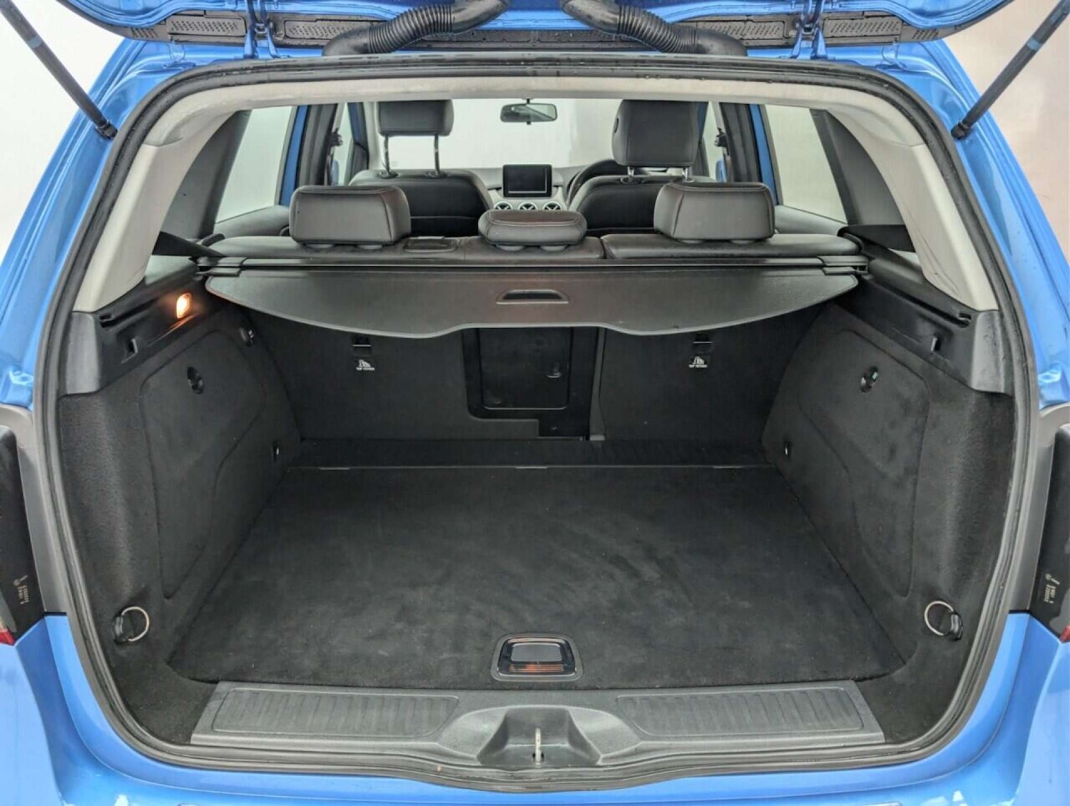 Used Mercedes-Benz B Class 2016 for sale - 77712991: Photo 24