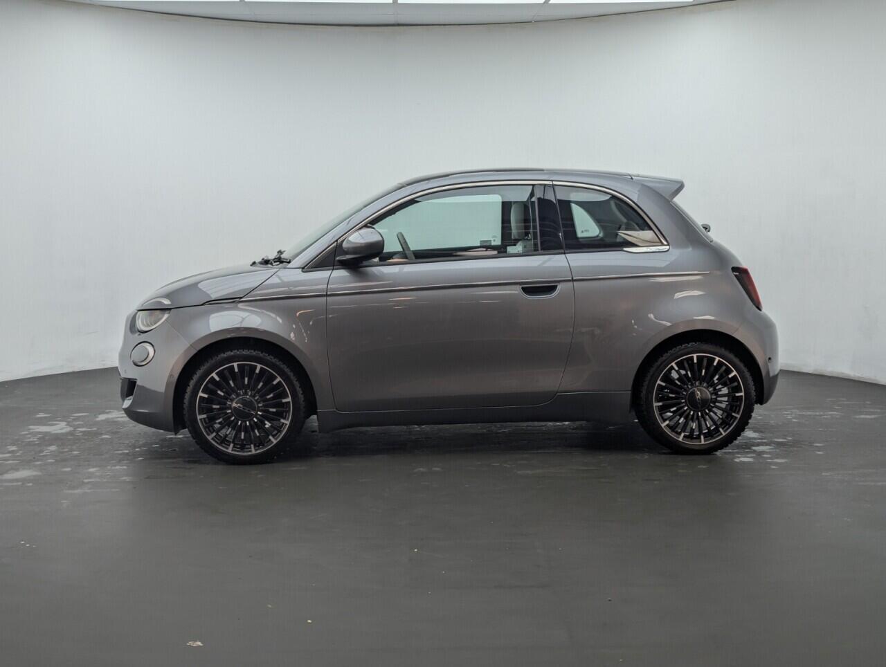Used Fiat 500e 2022 for sale - 76423533: Photo 5