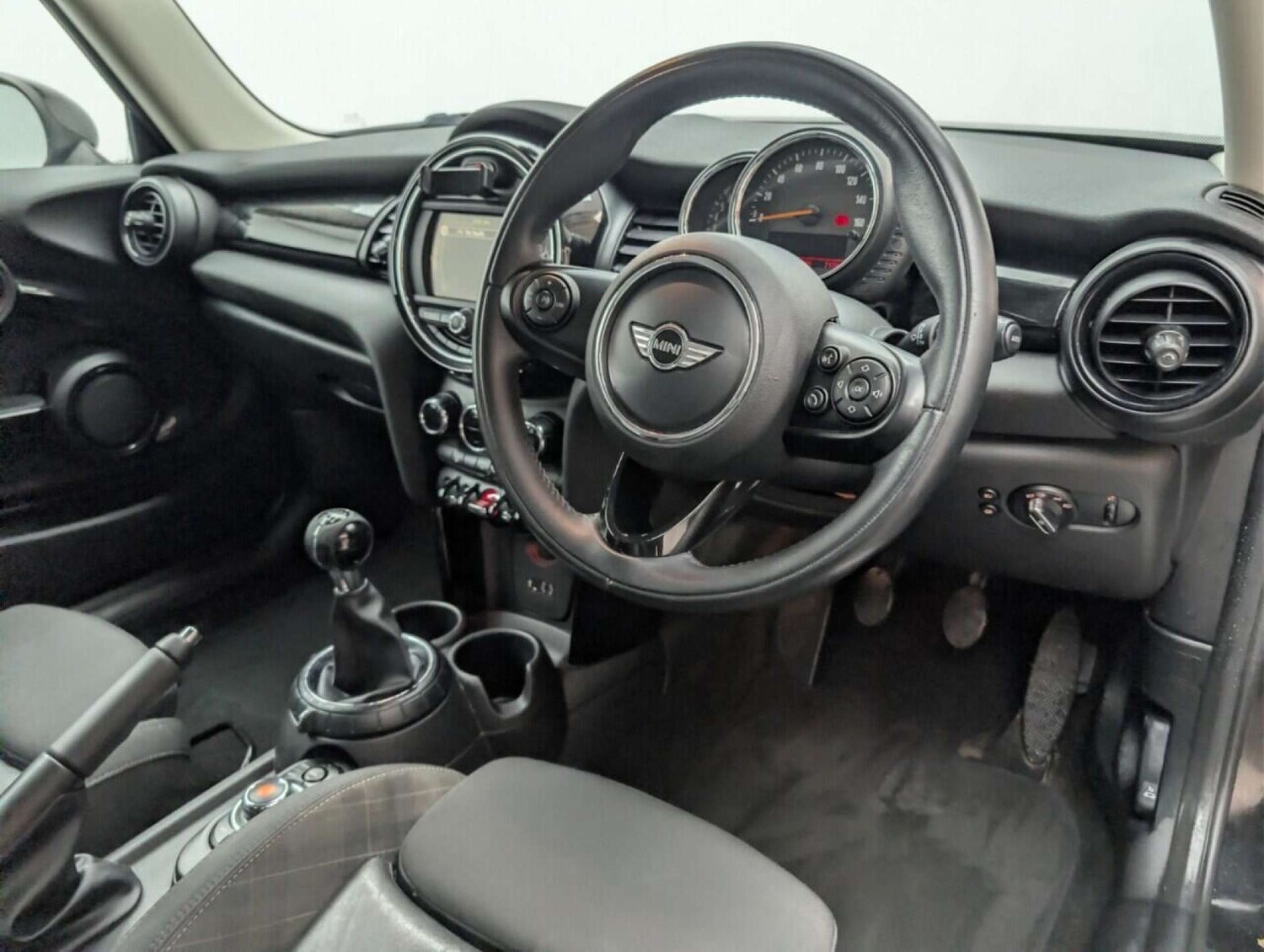 Used MINI Hatch 2016 for sale - 77713345: Photo 11