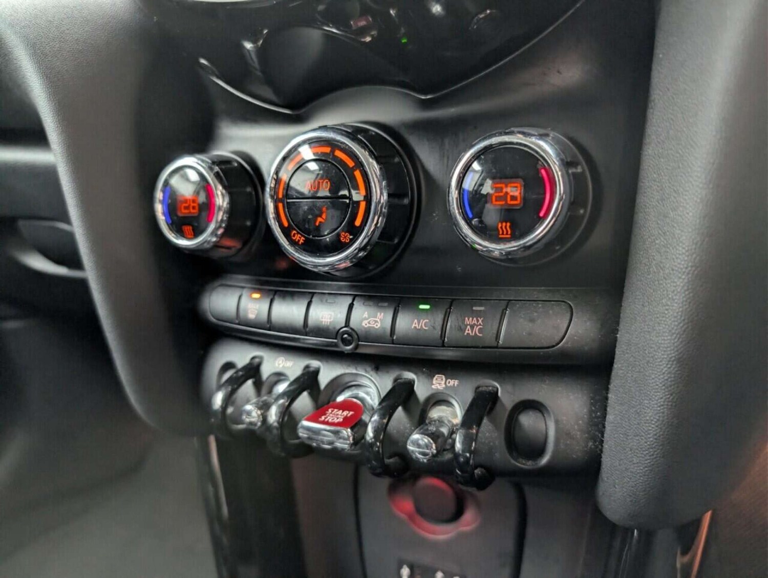 Used MINI Hatch 2016 for sale - 77713345: Photo 15