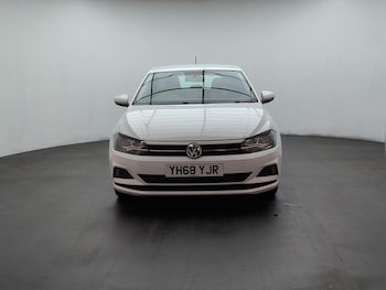 Used Volkswagen Polo 2018 for sale - 76424577: Photo