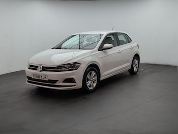 Used Volkswagen Polo 2018 for sale - 76424577: Photo