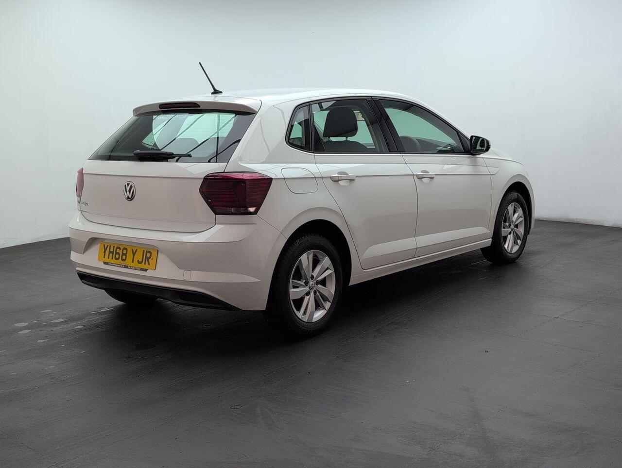 Used Volkswagen Polo 2018 for sale - 76424577: Photo 8