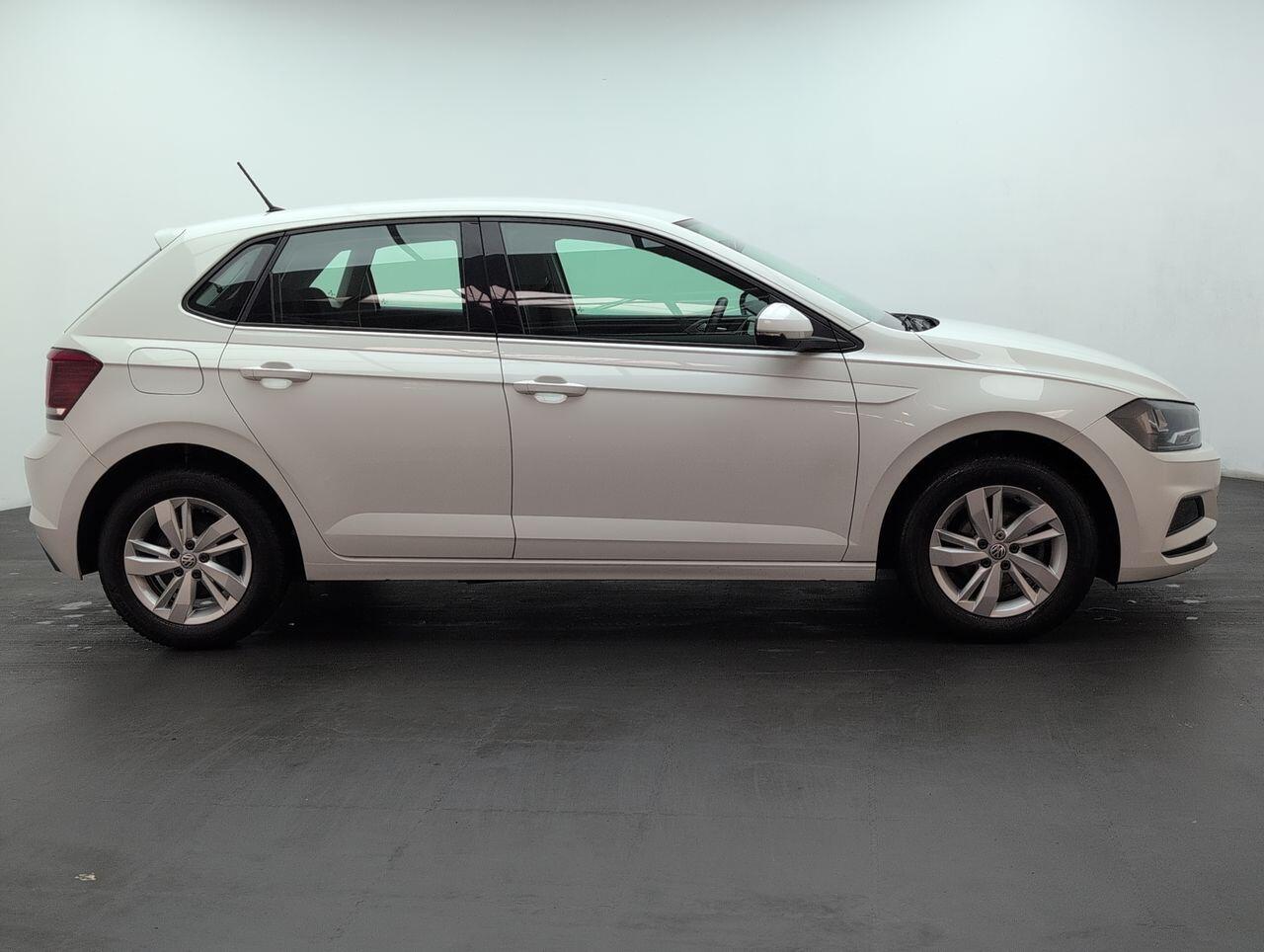 Used Volkswagen Polo 2018 for sale - 76424577: Photo 9