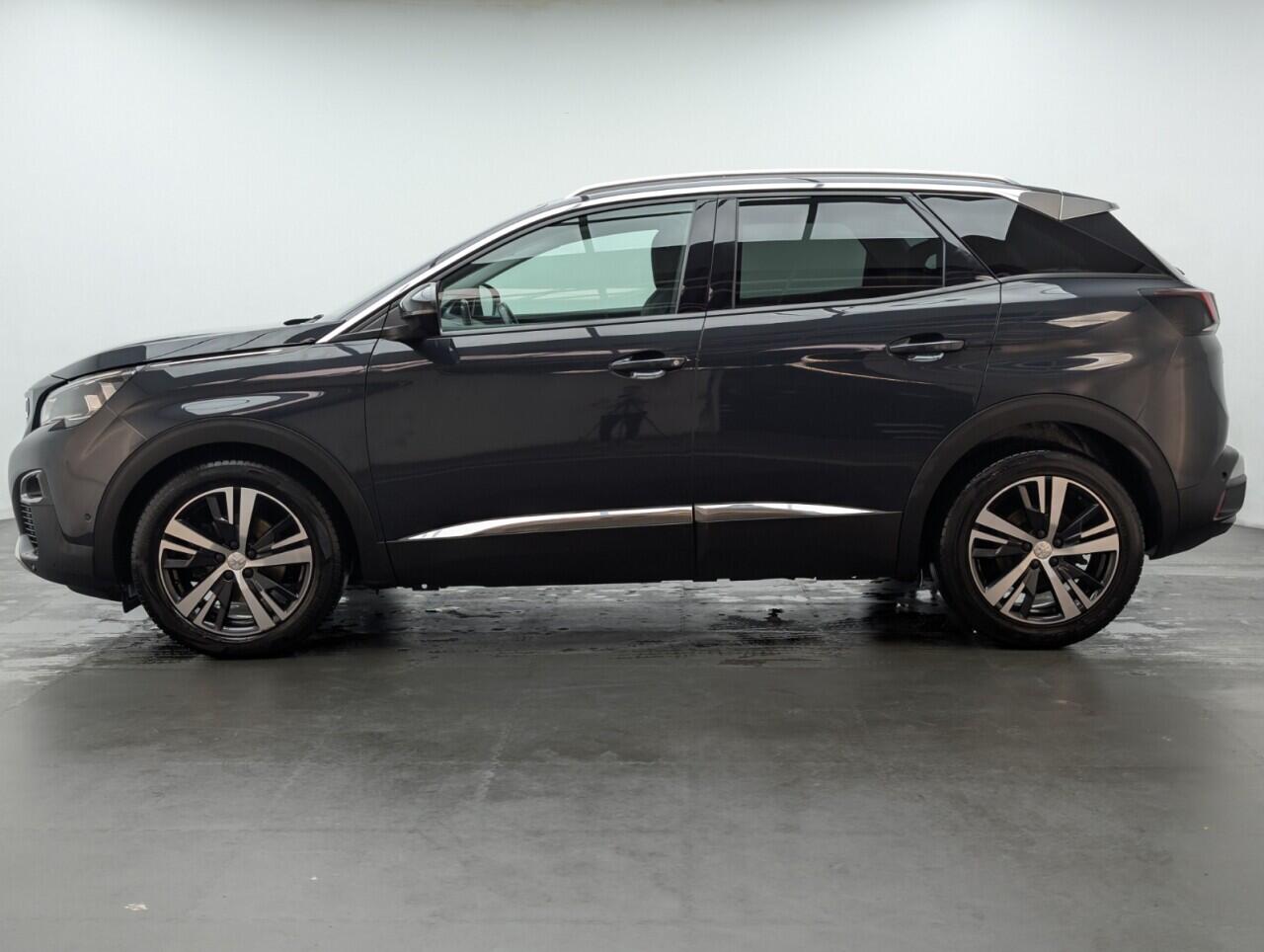 Used Peugeot 3008 2019 for sale - 76659384: Photo 5