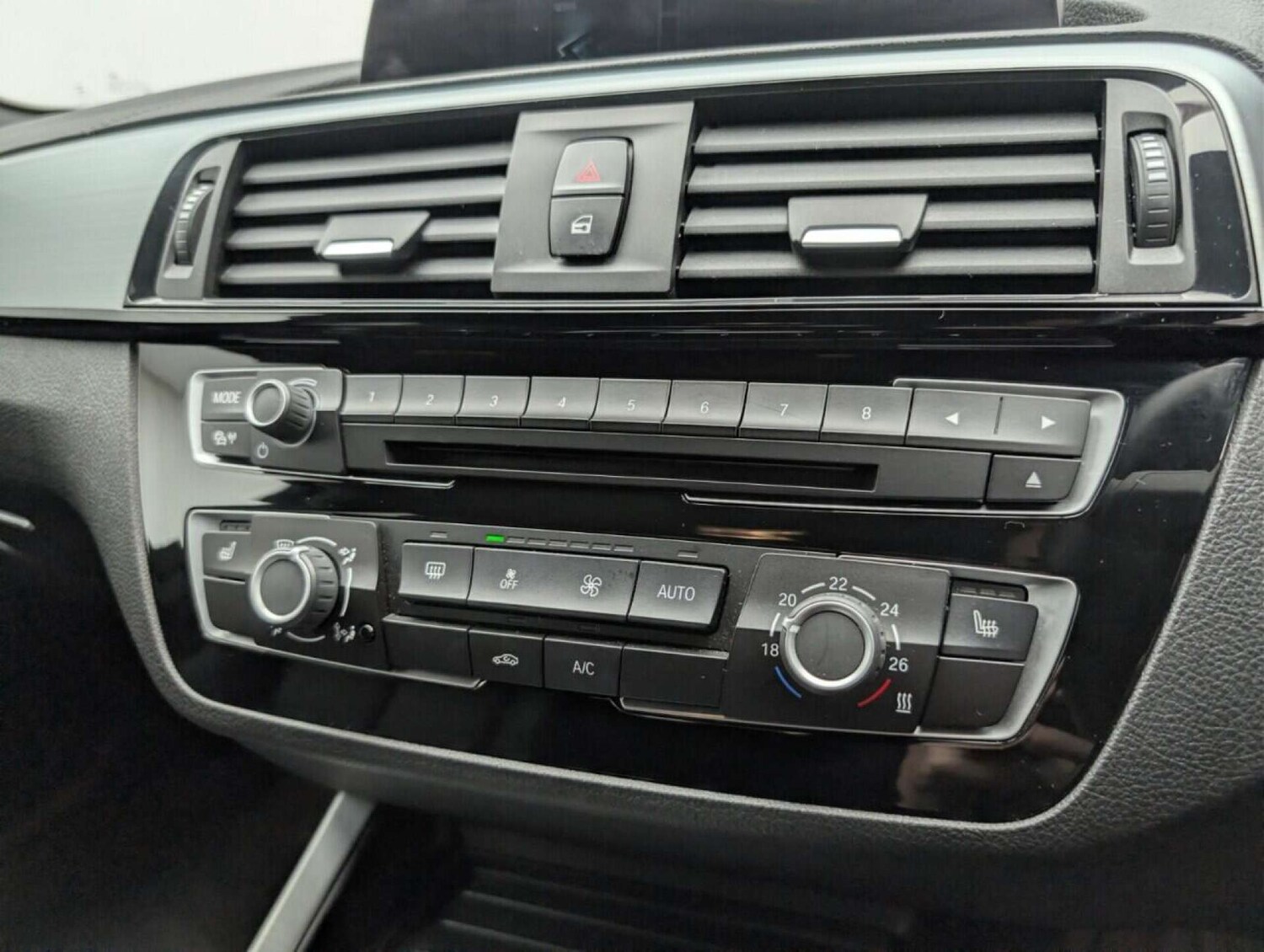 Used BMW 1 Series 2018 for sale - 77713871: Photo 14