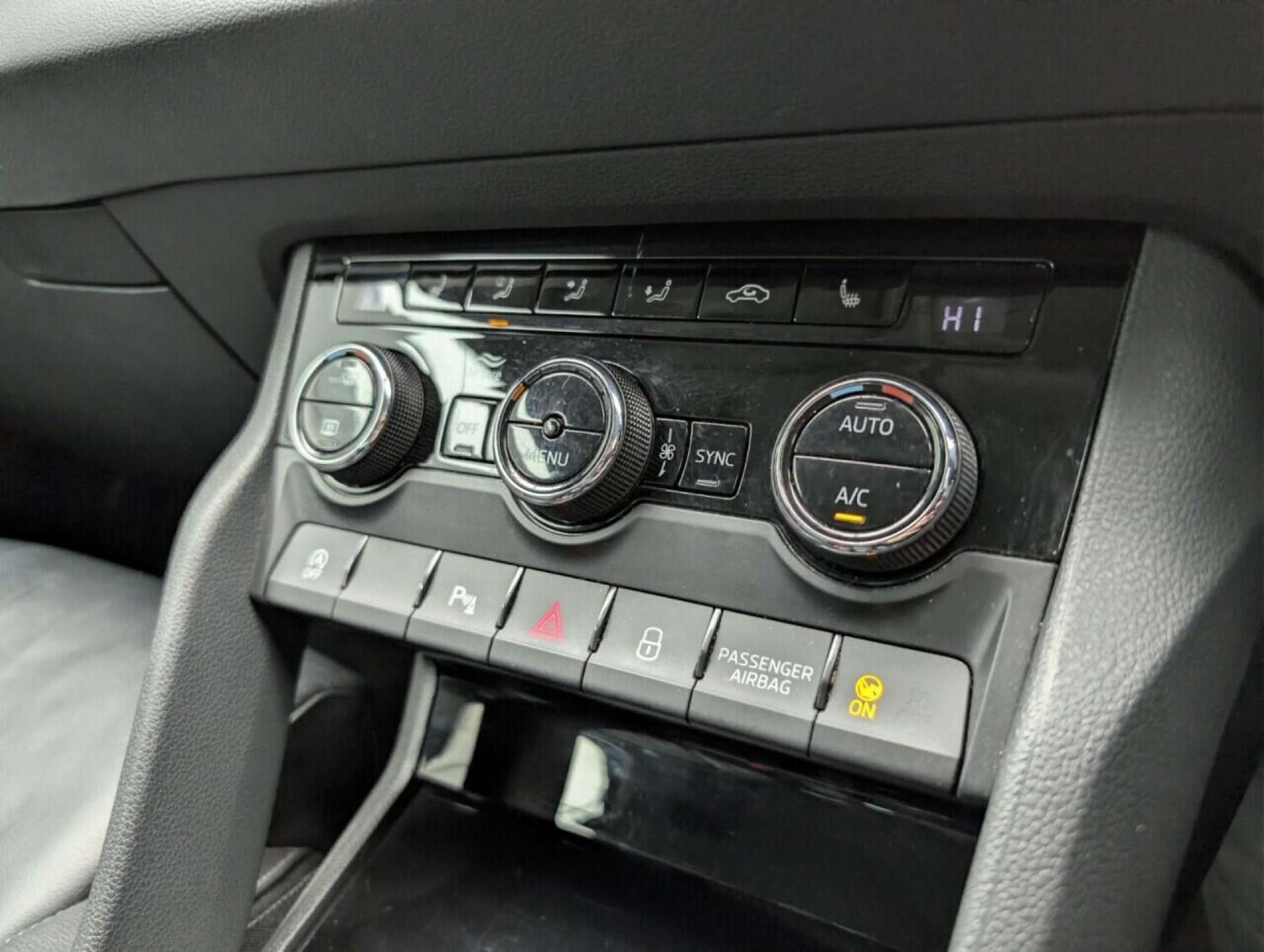 Used Skoda Karoq 2019 for sale - 77714477: Photo 15