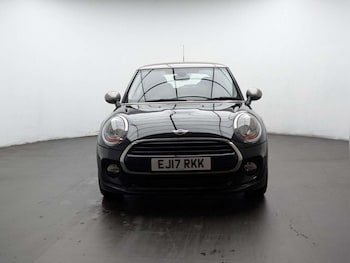 MINI Hatch feature image