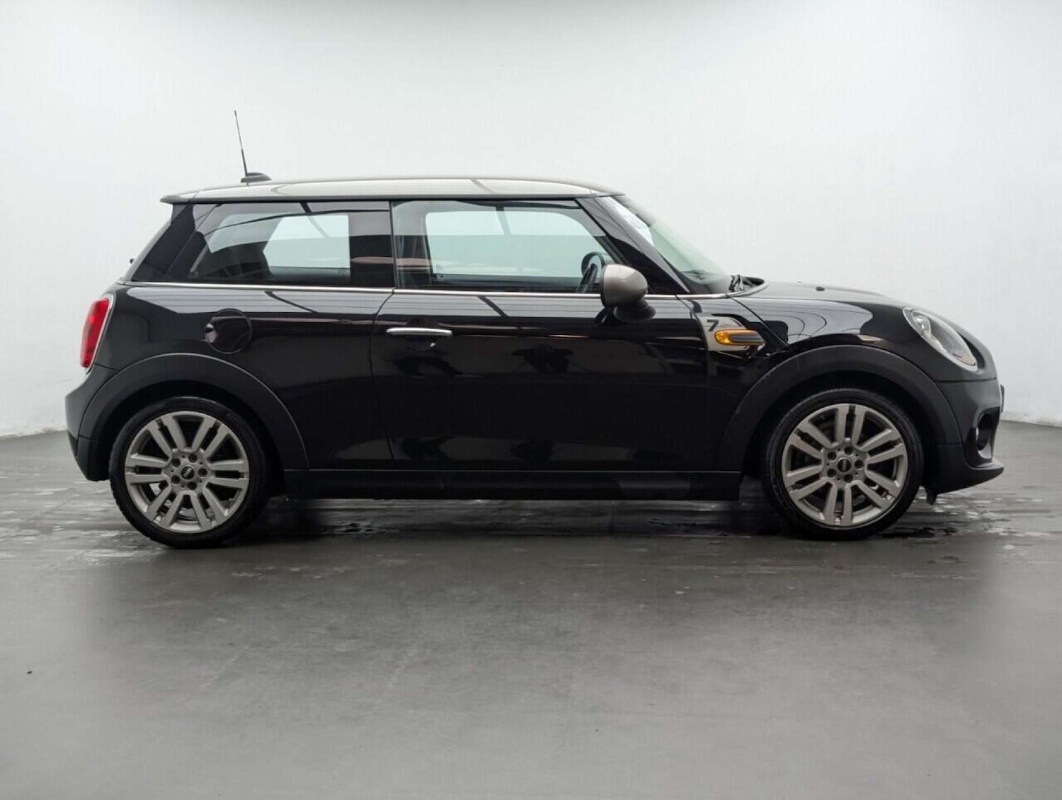 Used MINI Hatch 2017 for sale - 77714903: Photo 7