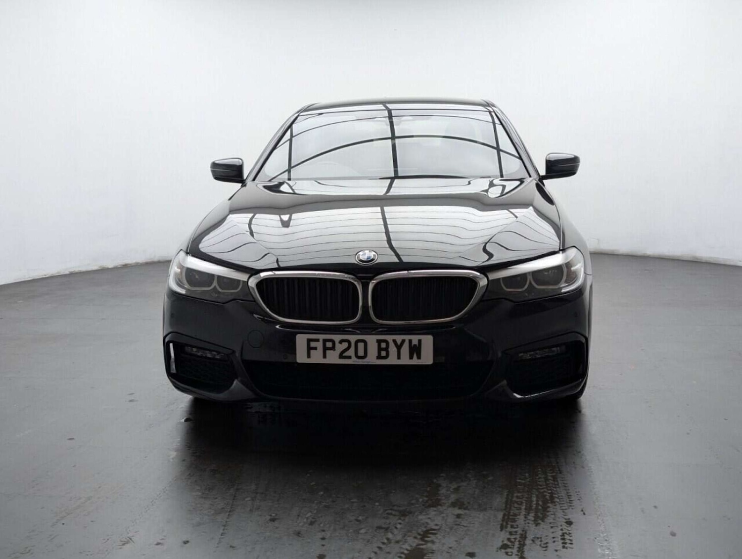 Used BMW 5 Series 2020 for sale - 77713839: Photo 3