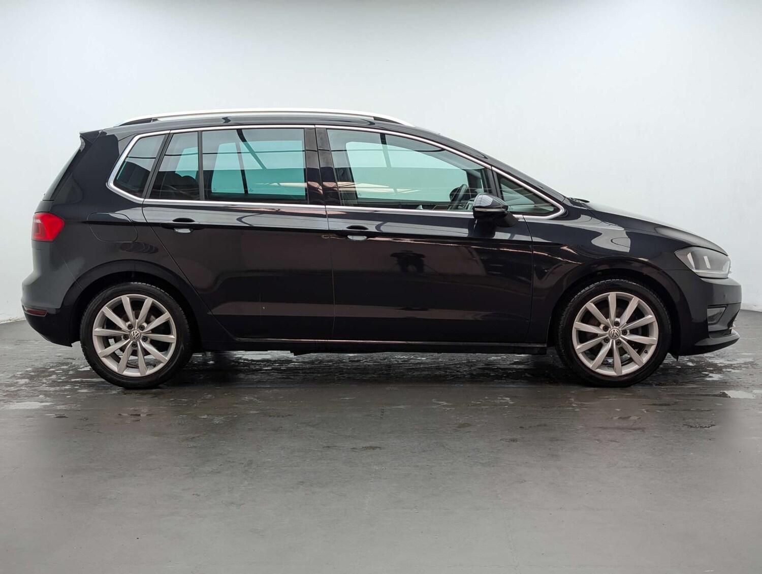 Used Volkswagen Golf SV 2017 for sale - 78152328: Photo 11