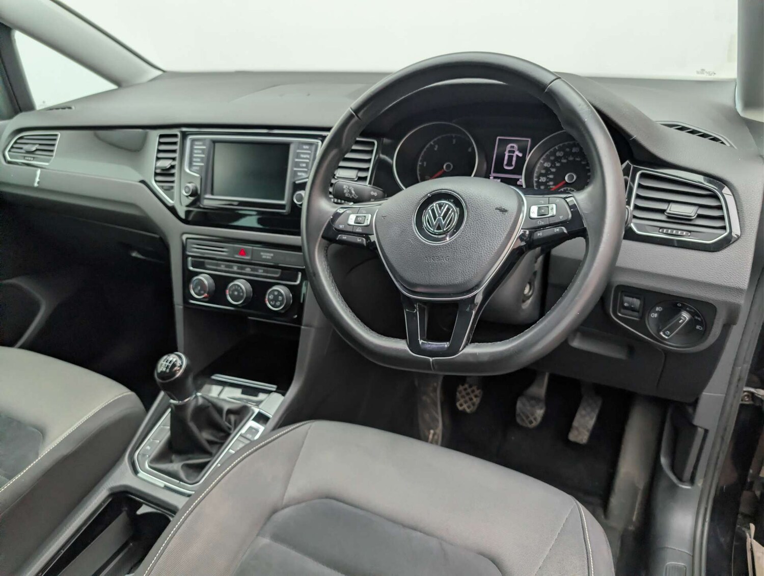 Used Volkswagen Golf SV 2017 for sale - 78152328: Photo 14