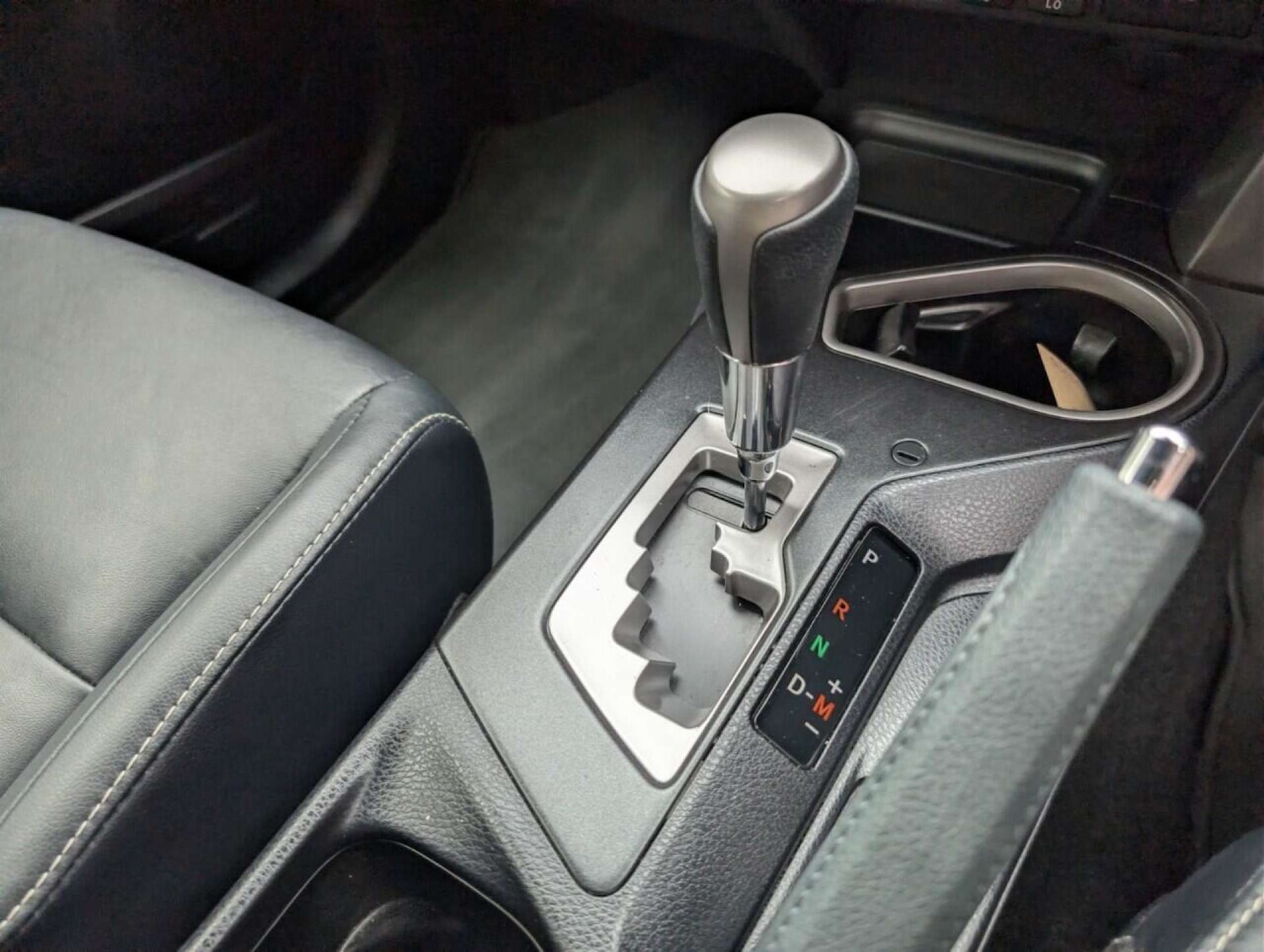 Used Toyota RAV4 2018 for sale - 77713369: Photo 17