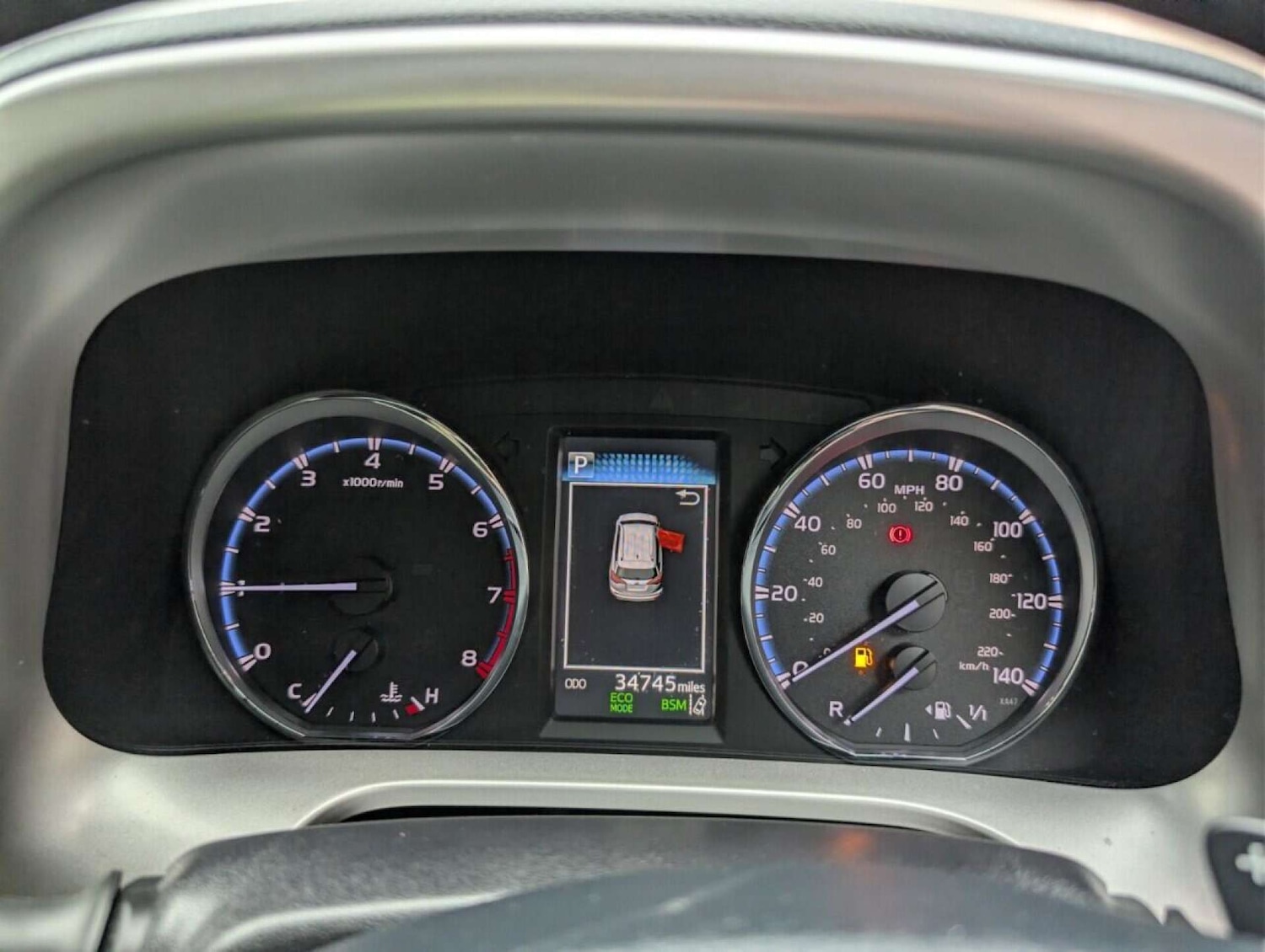 Used Toyota RAV4 2018 for sale - 77713369: Photo 18