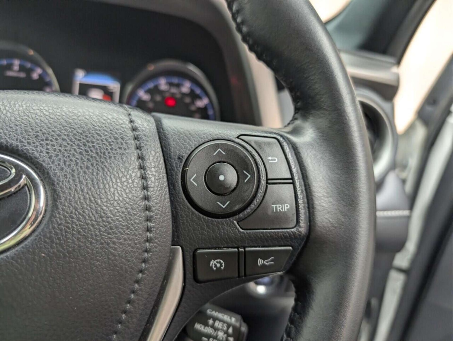 Used Toyota RAV4 2018 for sale - 77713369: Photo 20