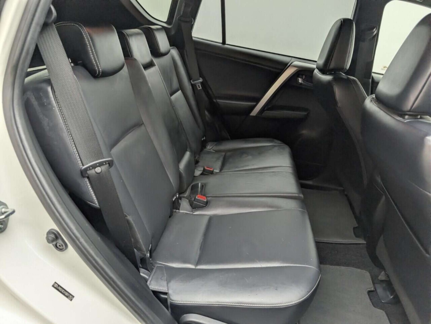 Used Toyota RAV4 2018 for sale - 77713369: Photo 26