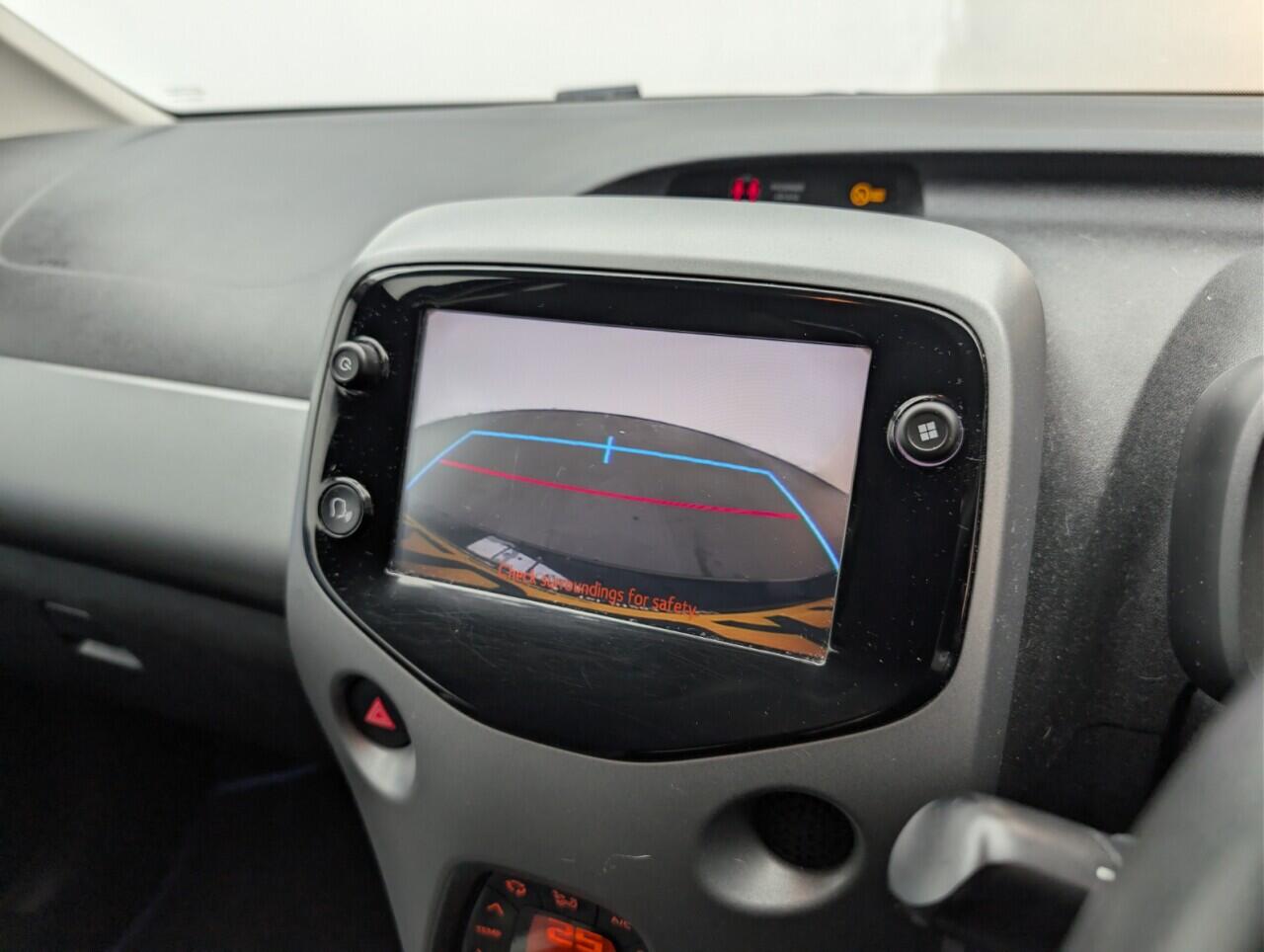 Used Toyota AYGO 2020 for sale - 76715191: Photo 15