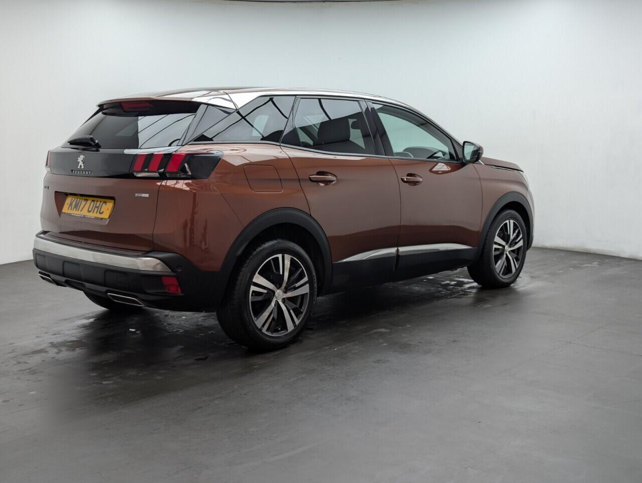 Used Peugeot 3008 2017 for sale - 77073906: Photo 8