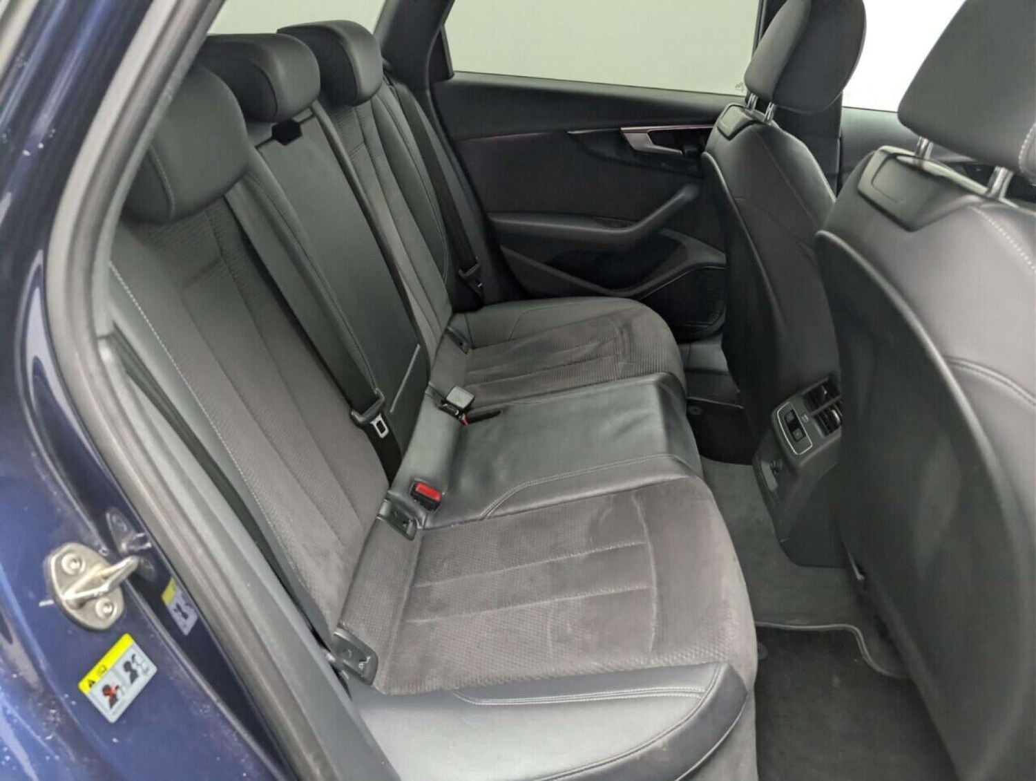 Used Audi A4 2021 for sale - 77713293: Photo 23