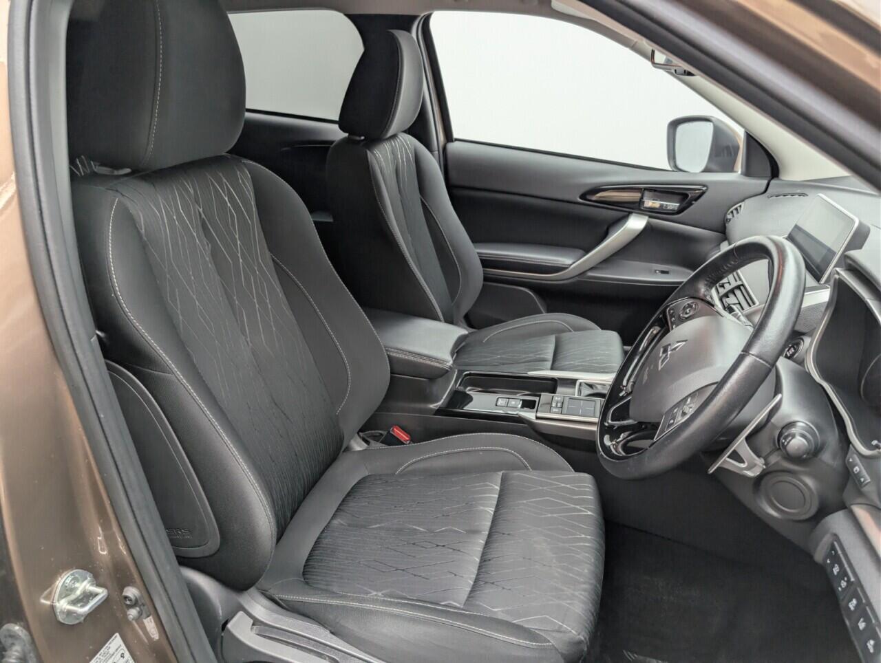 Used Mitsubishi Eclipse Cross 2020 for sale - 76446424: Photo 12