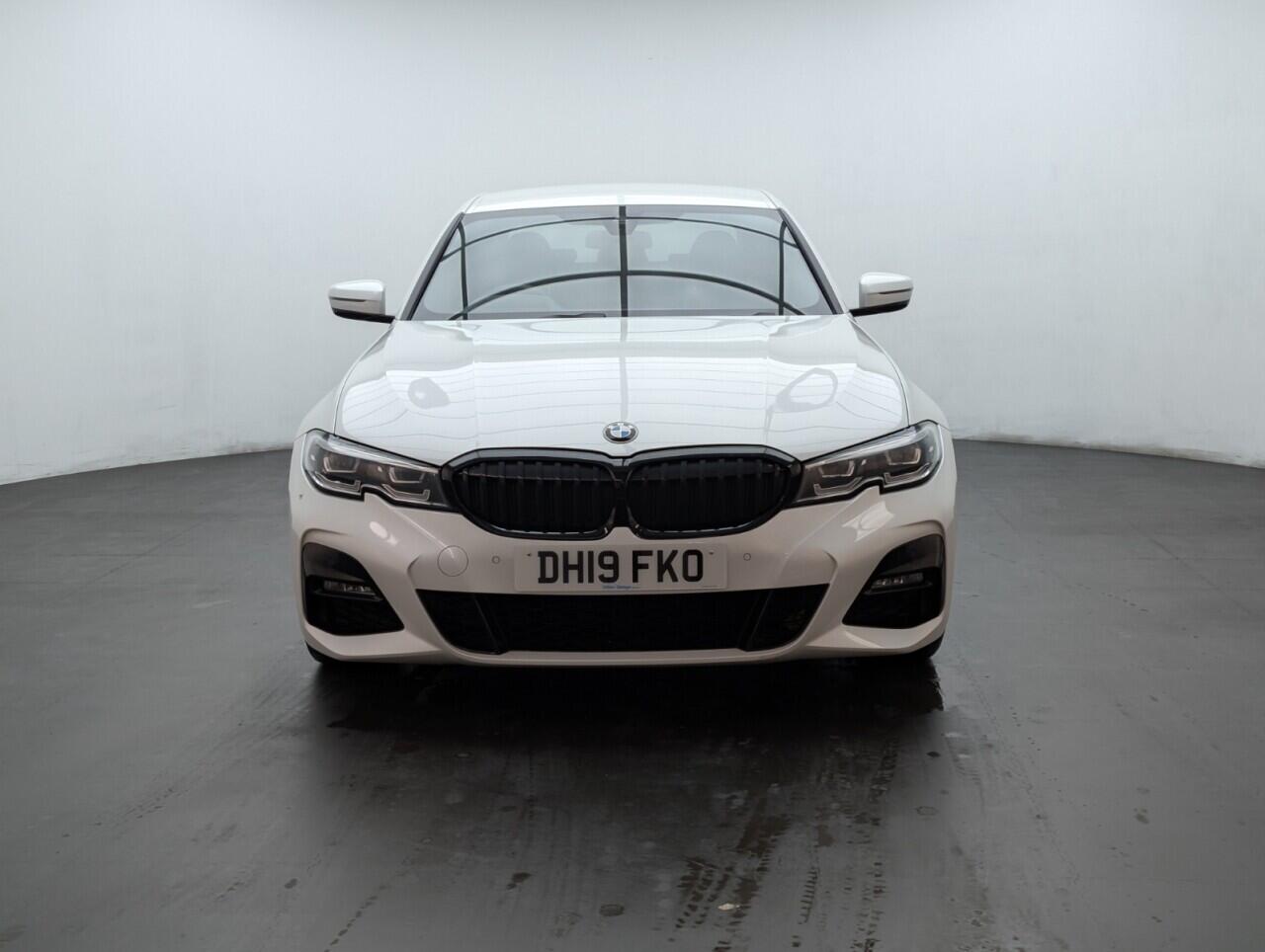 Used BMW 3 Series 2019 for sale - 76423487: Photo 3
