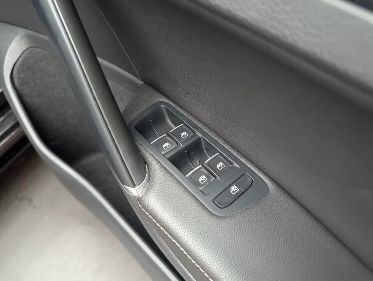 Used Volkswagen Golf 2019 for sale - 76425081: Photo 22