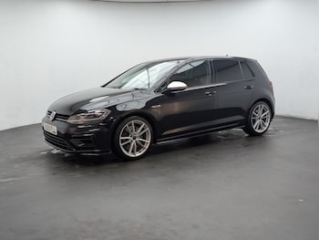 Used Volkswagen Golf 2019 for sale - 76425081: Photo