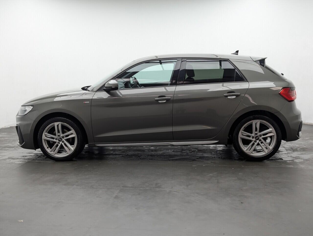 Used Audi A1 2022 for sale - 77440911: Photo 5
