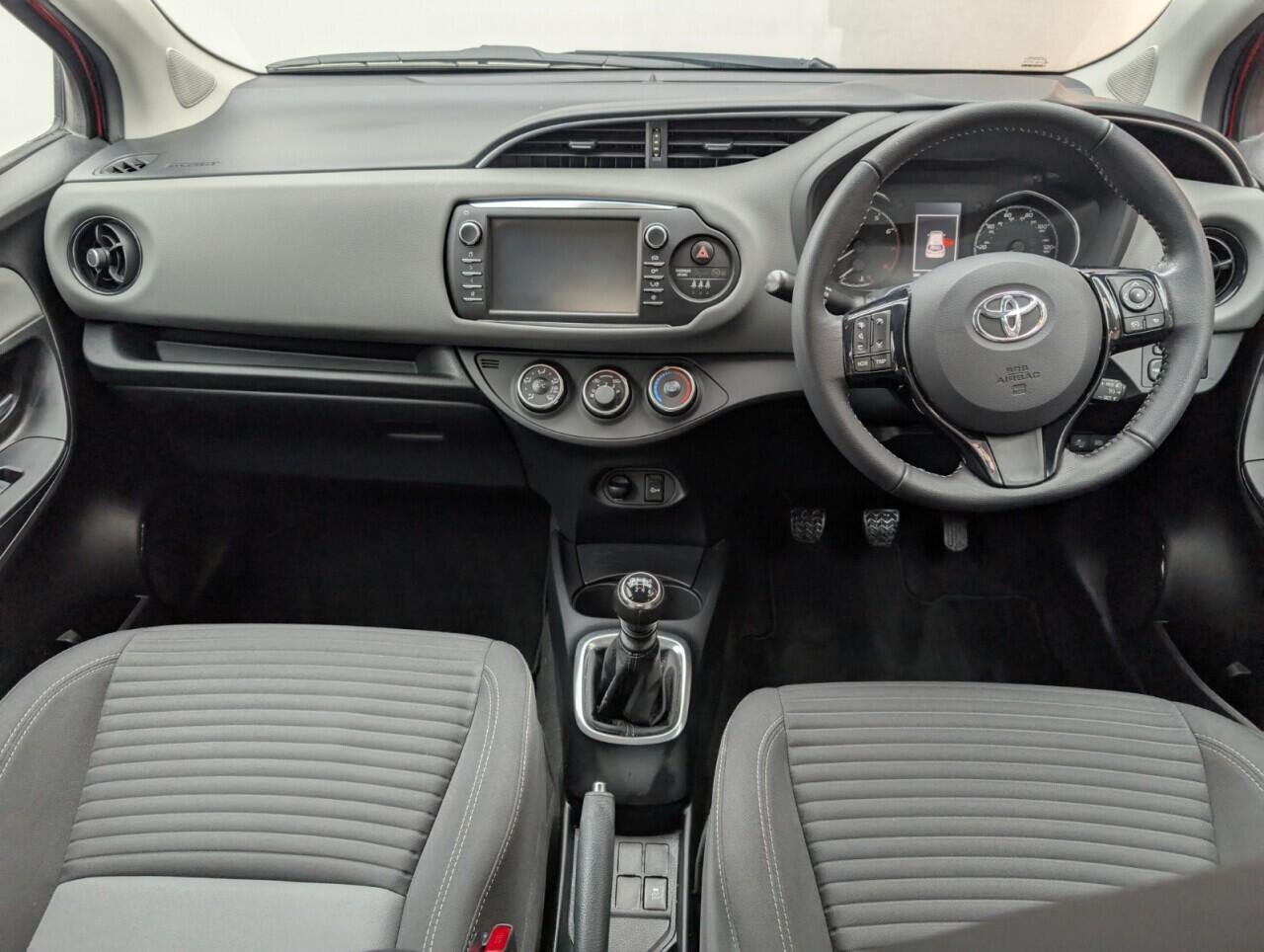 Used Toyota Yaris 2019 for sale - 76422569: Photo 24