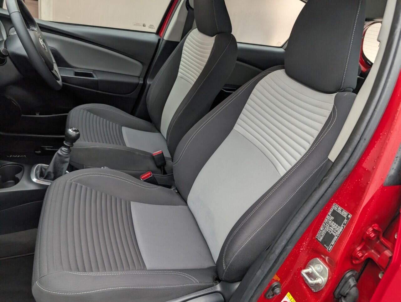 Used Toyota Yaris 2019 for sale - 76422569: Photo 28