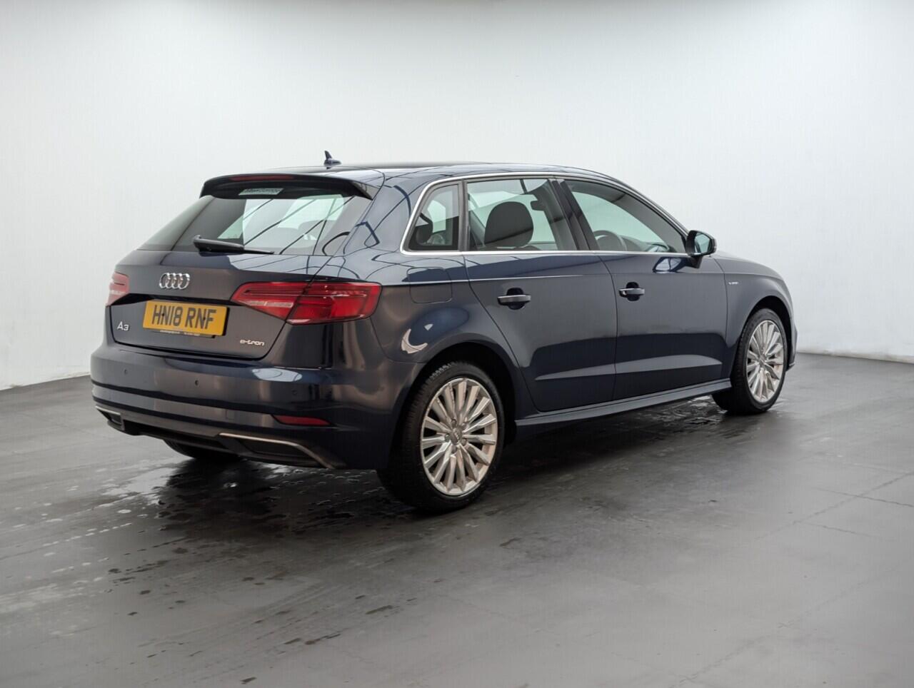 Used Audi A3 2018 for sale - 77410990: Photo 8