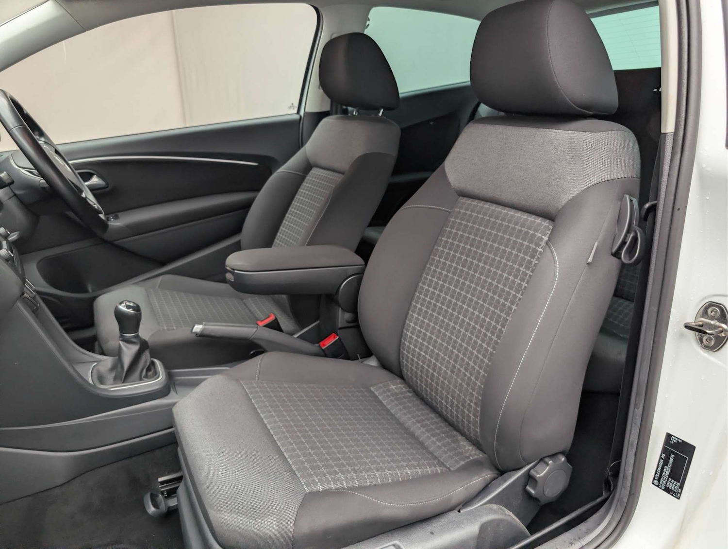 Used Volkswagen Polo 2016 for sale - 77988280: Photo 15