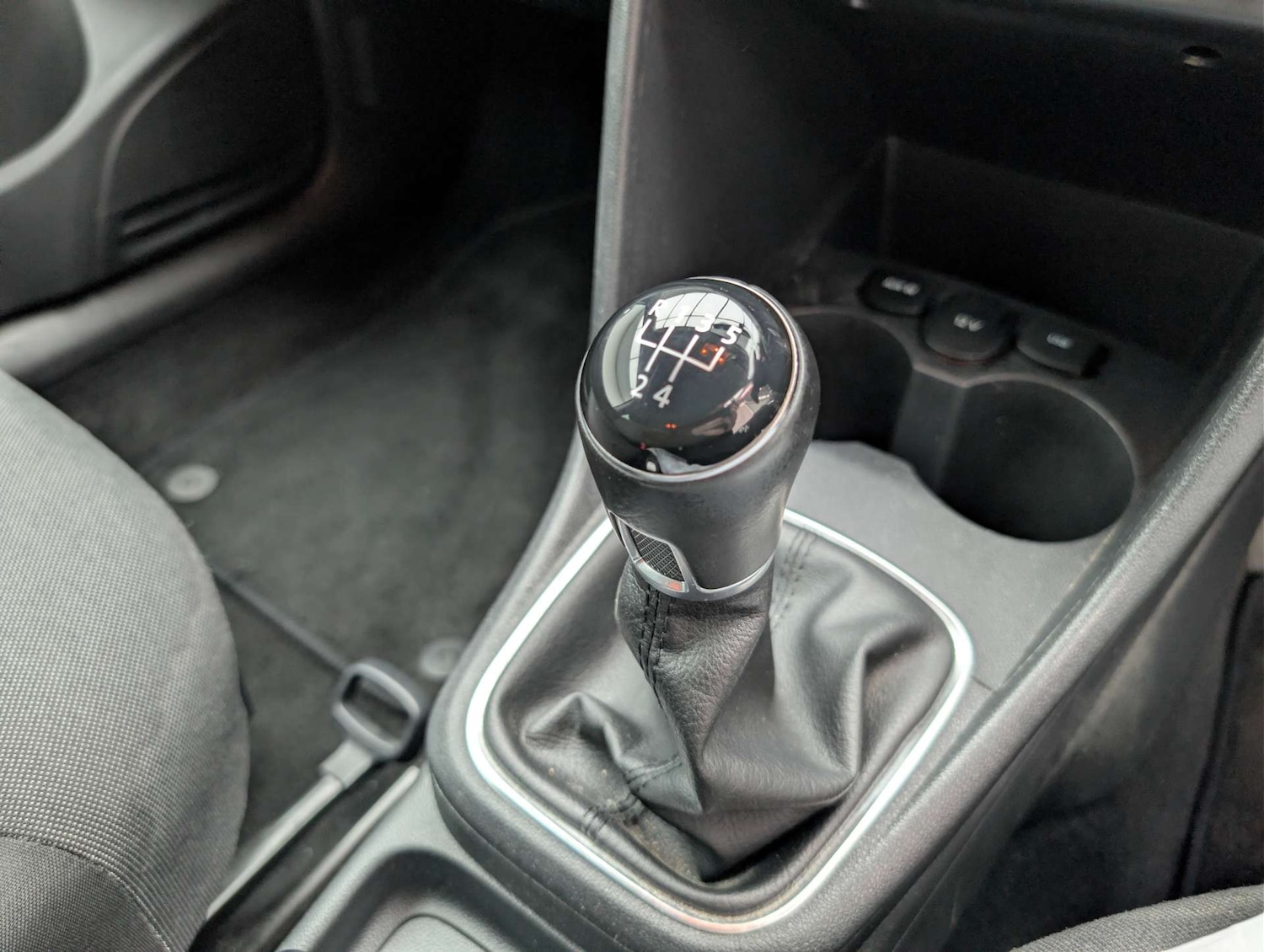 Used Volkswagen Polo 2016 for sale - 77988280: Photo 26