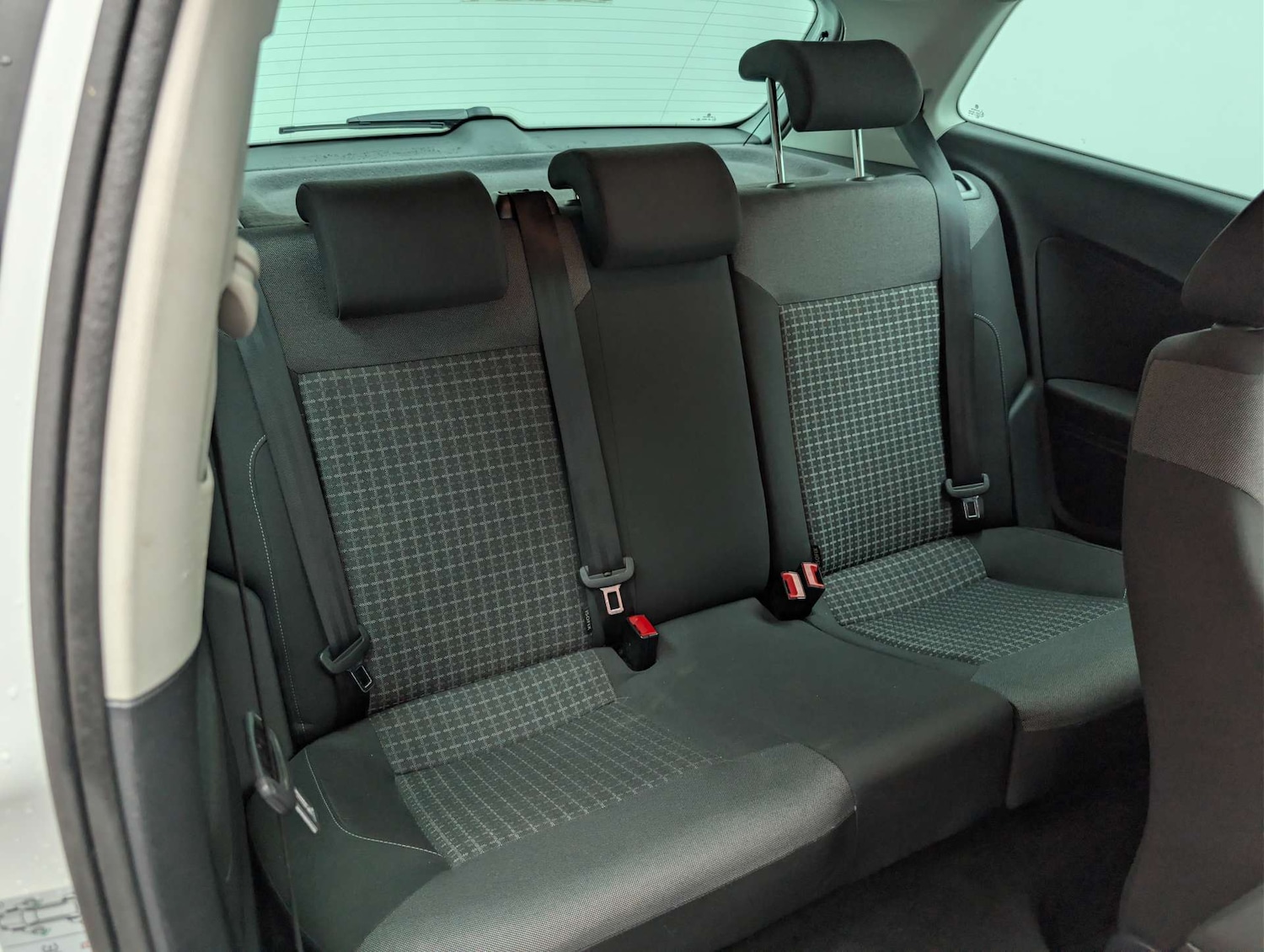 Used Volkswagen Polo 2016 for sale - 77988280: Photo 29