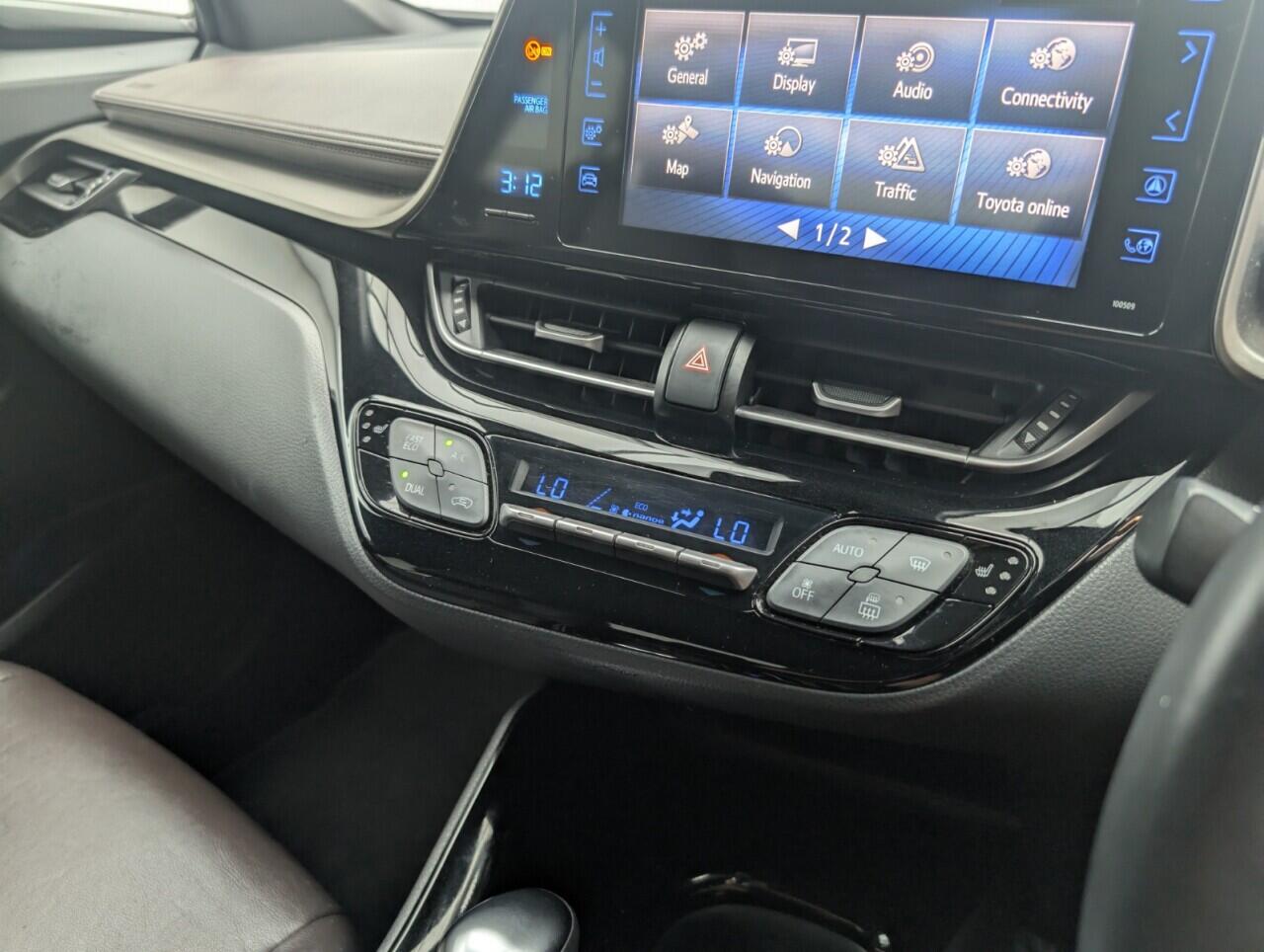 Used Toyota C-HR 2018 for sale - 76456805: Photo 16