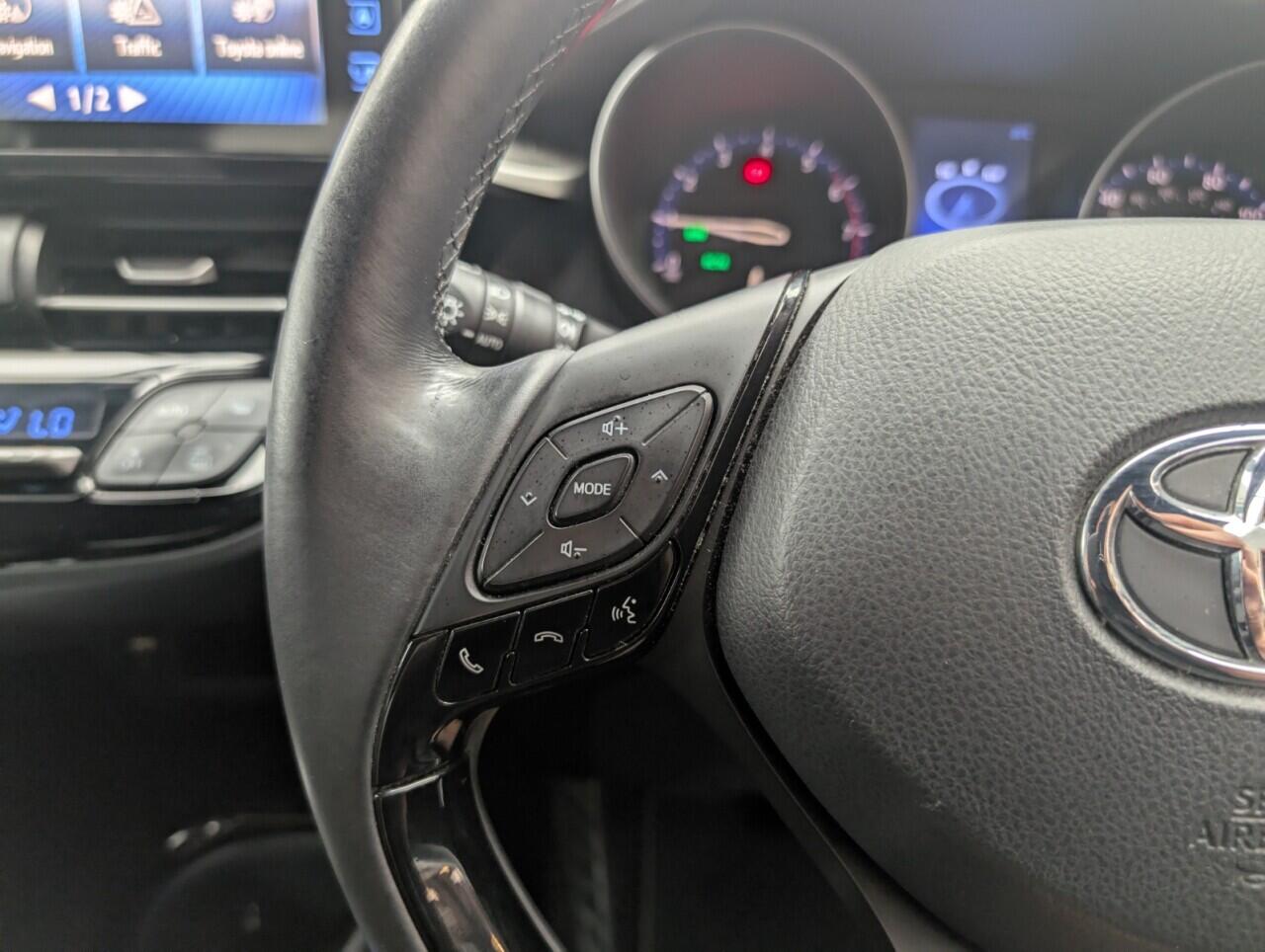 Used Toyota C-HR 2018 for sale - 76456805: Photo 19