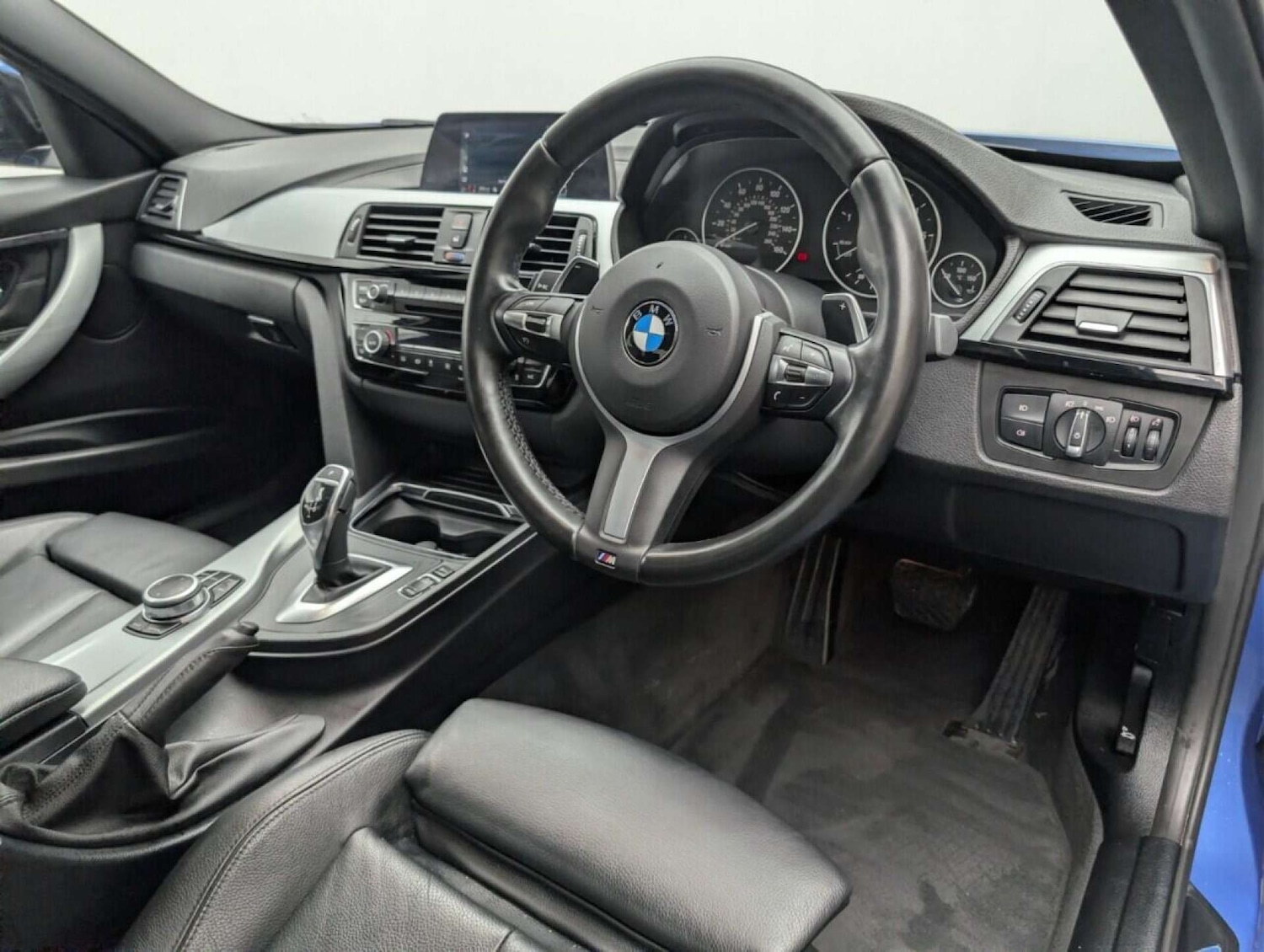 Used BMW 3 Series 2018 for sale - 77714289: Photo 11
